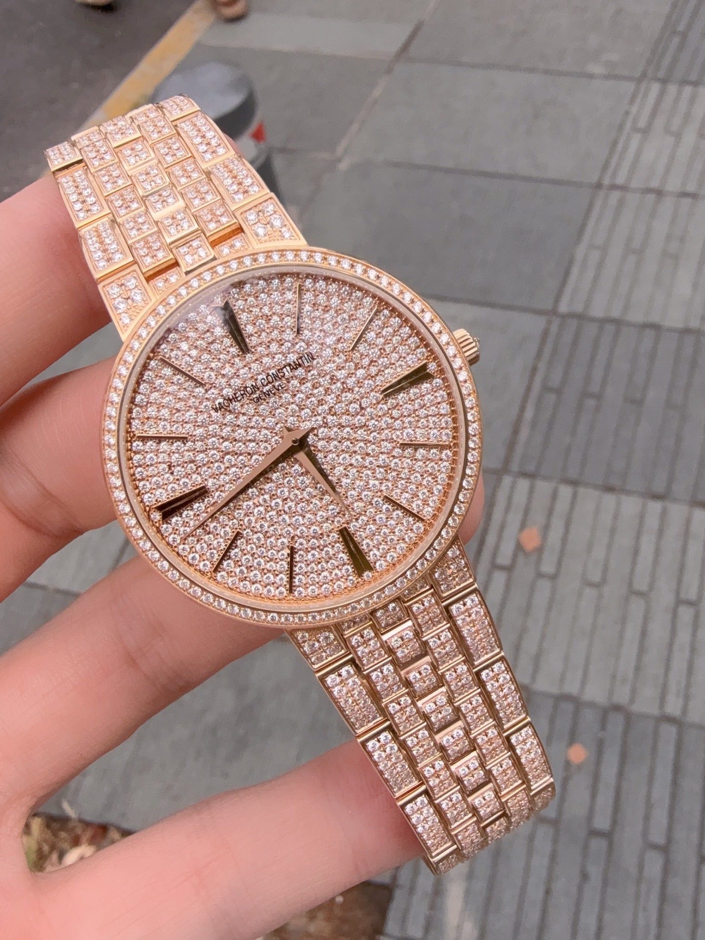 Vacheron Constantin 81575 / V02R-9275 detail 3