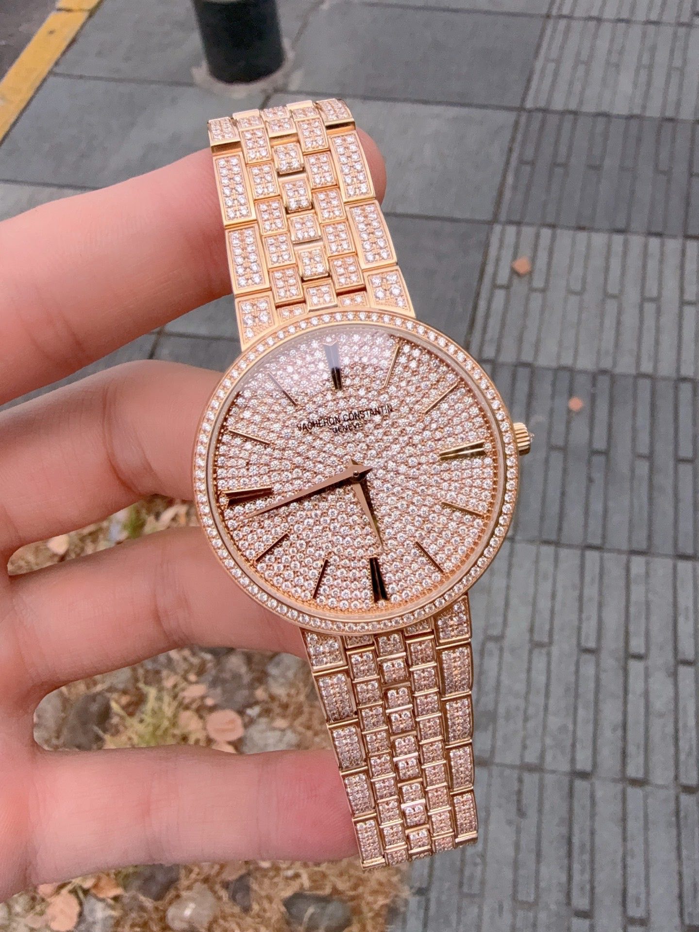Vacheron Constantin 81575 / V02R-9275 detail 4