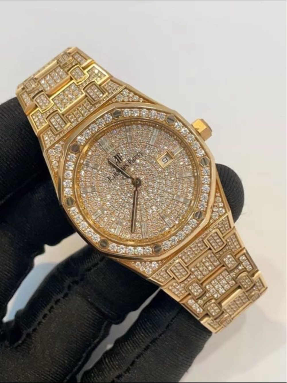 Audemars Piguet 67652OR.ZZ.1265OR.01