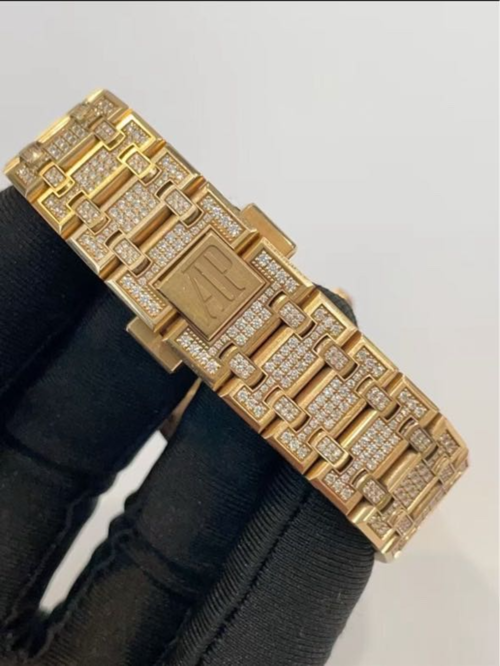 Audemars Piguet 67652OR.ZZ.1265OR.01 detail 2