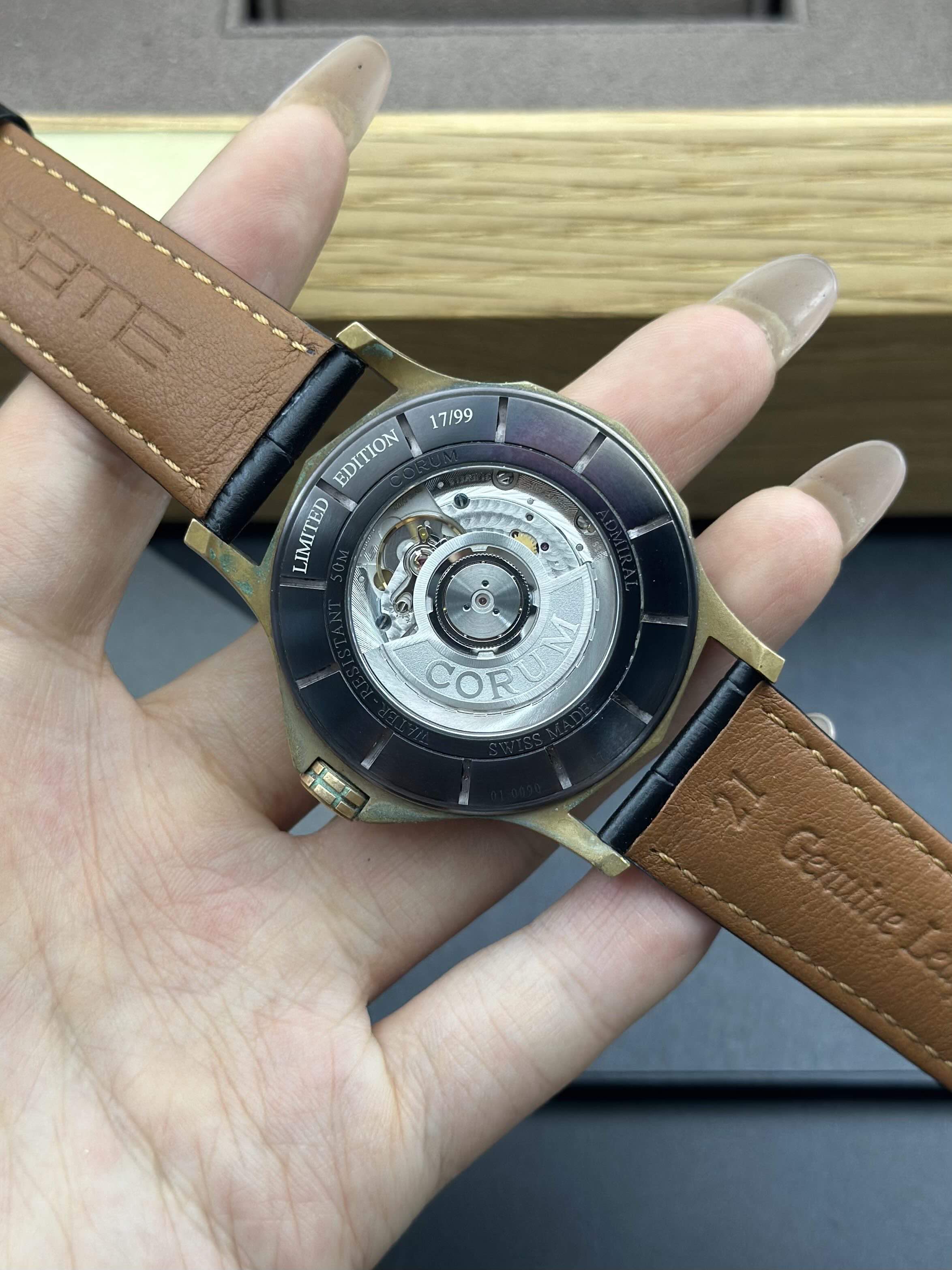 Corum 395.101.53 / 0F03 detail 6
