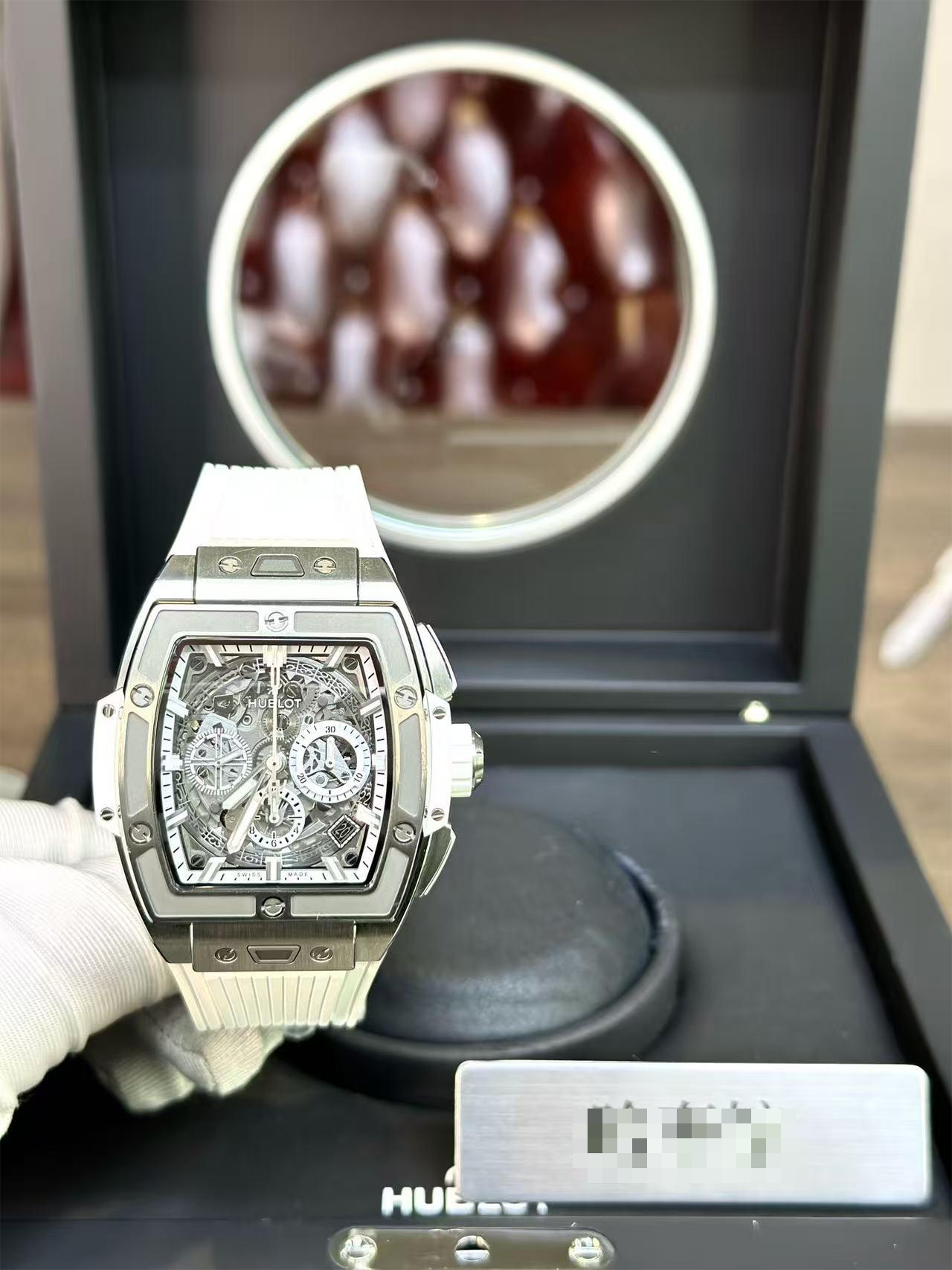 Hublot 642.NE.2010.RW detail 5