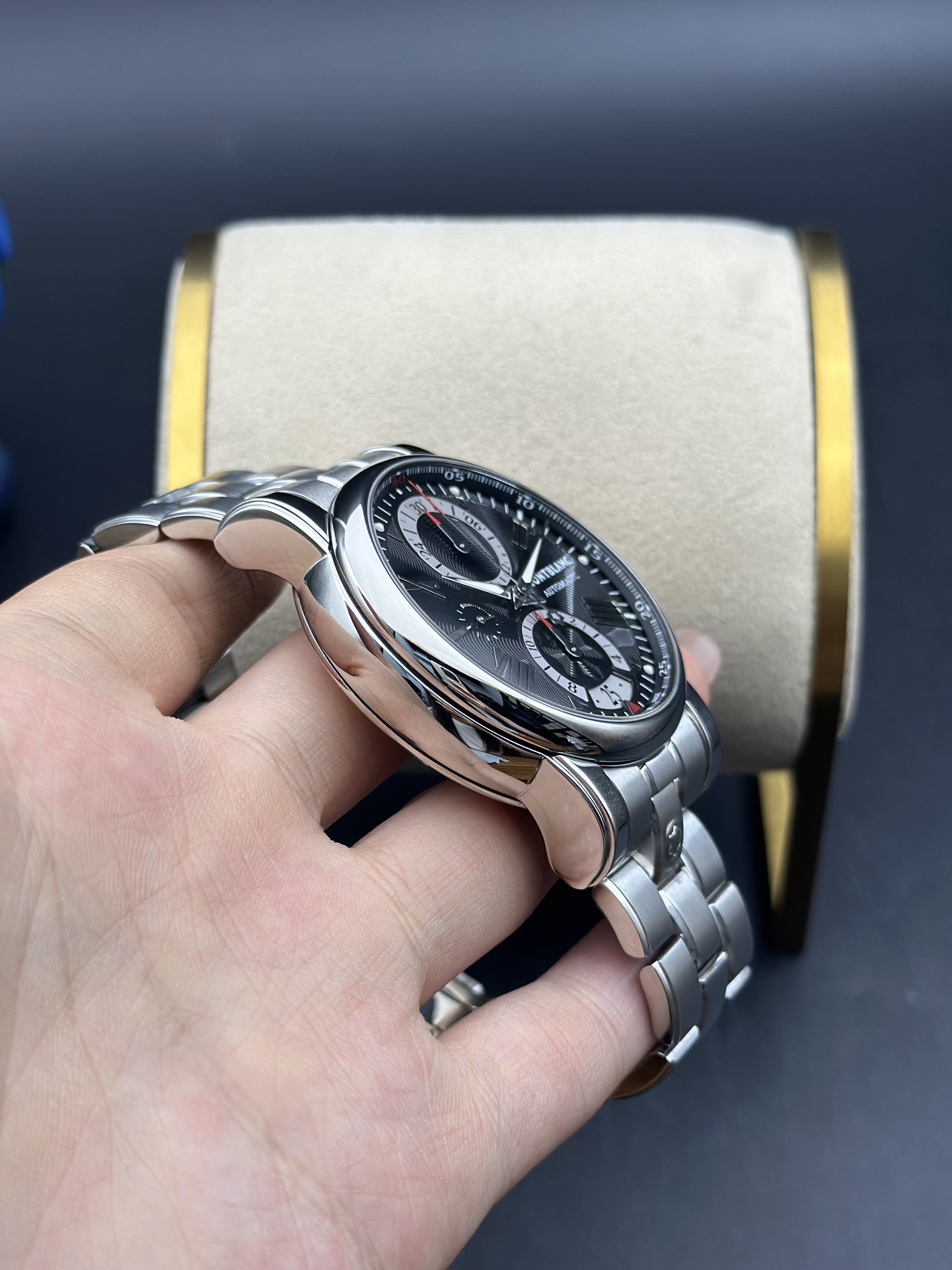 Montblanc U0102376 detail 3
