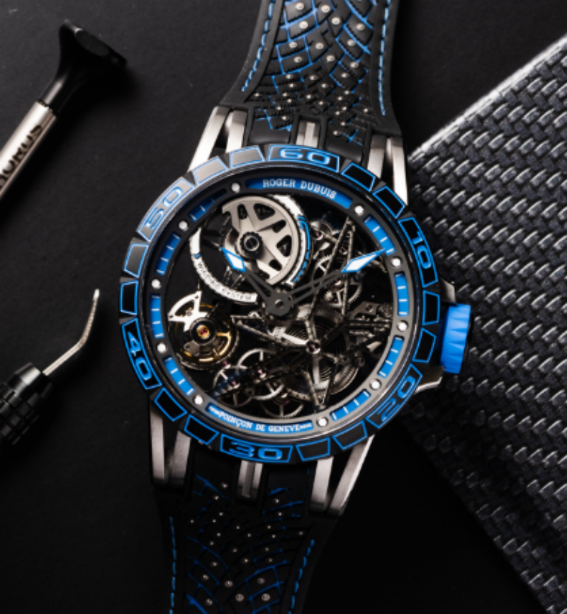 Roger Dubuis DBEX0857 detail 2