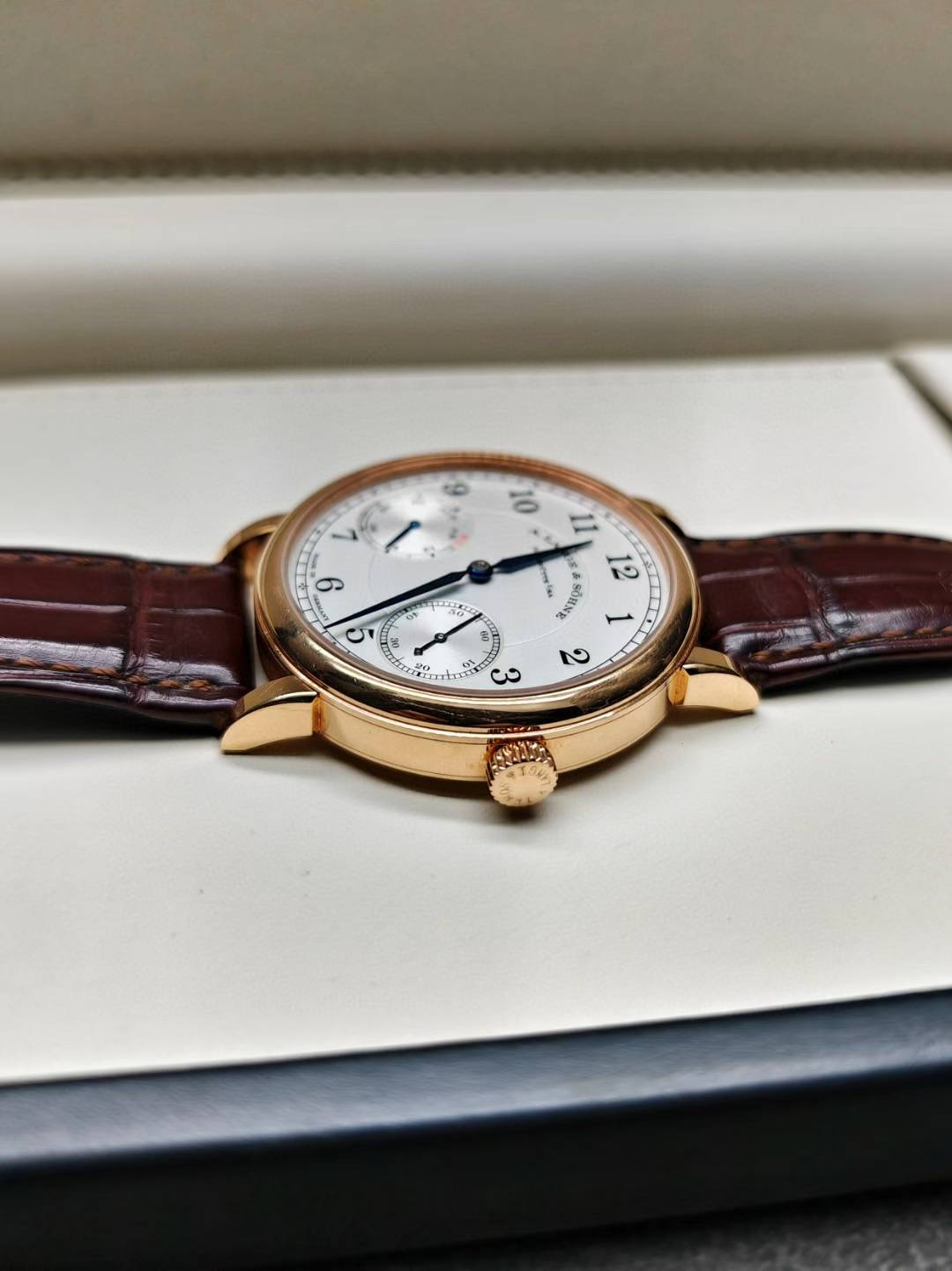 A. Lange & S&ouml;hne 234.032 detail 3