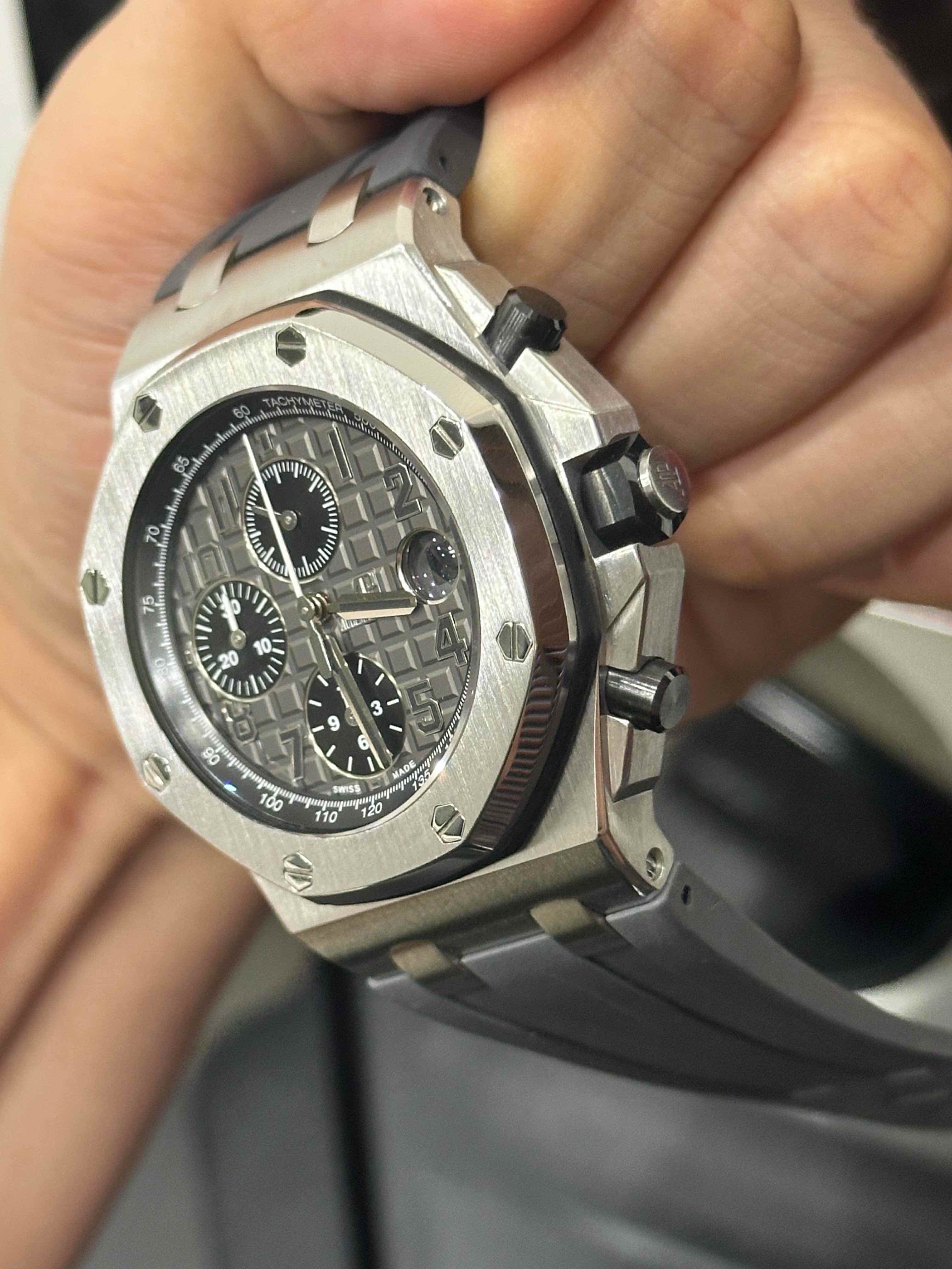 Audemars Piguet 26470ST.OO.A104CR.01 detail 1