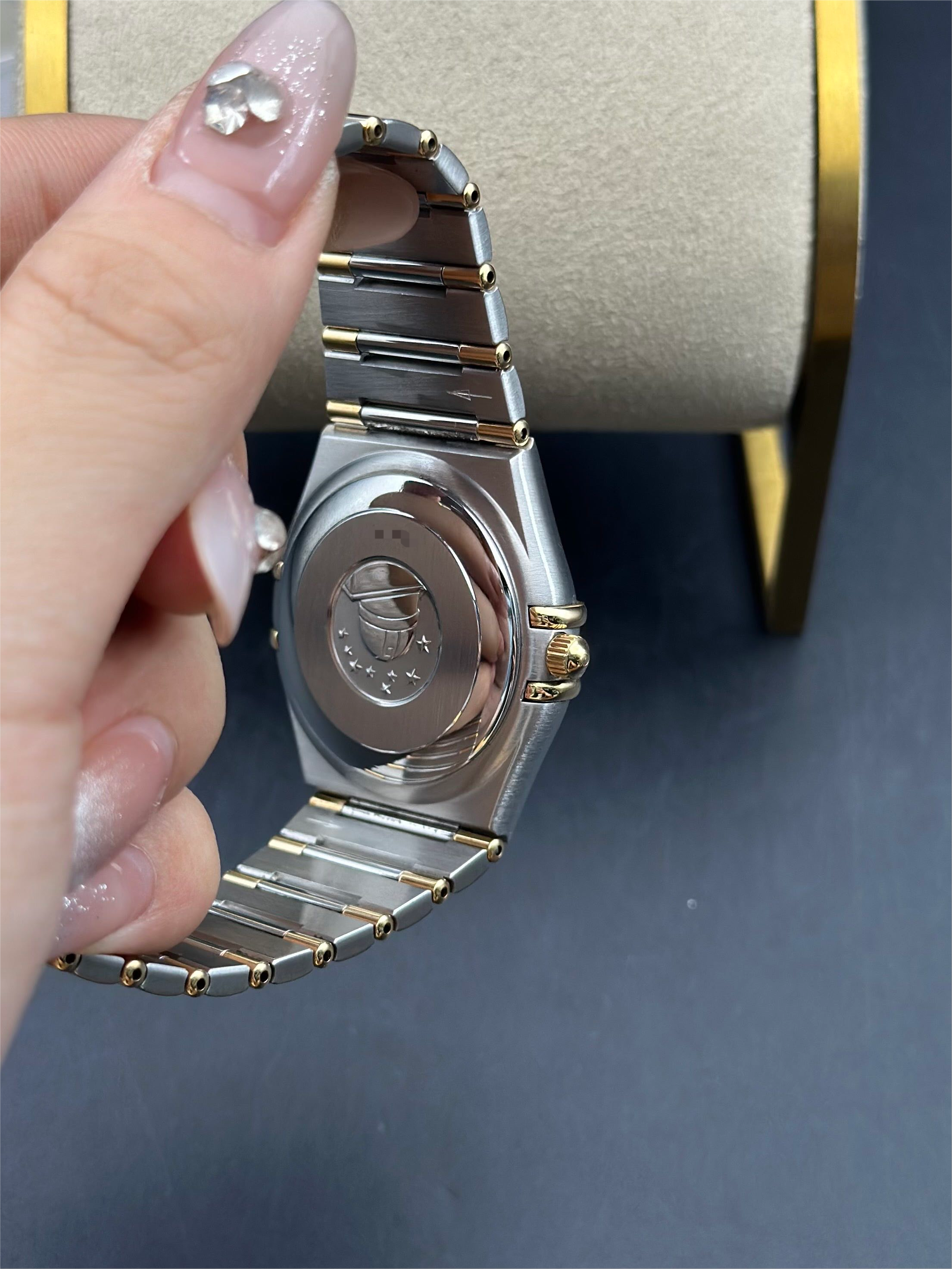Omega 1302.15.00 detail 5