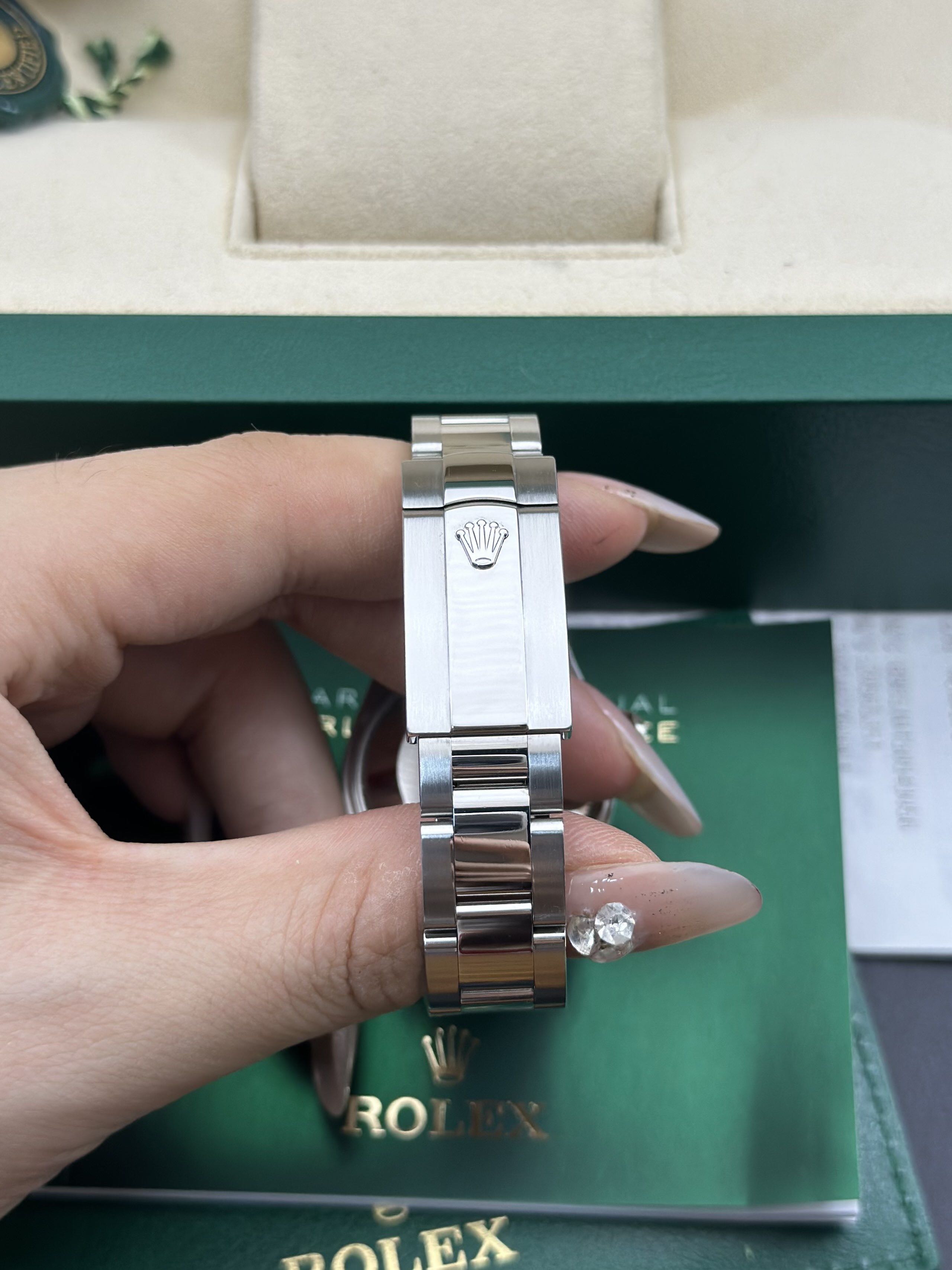 Rolex 278240-0009 detail 3