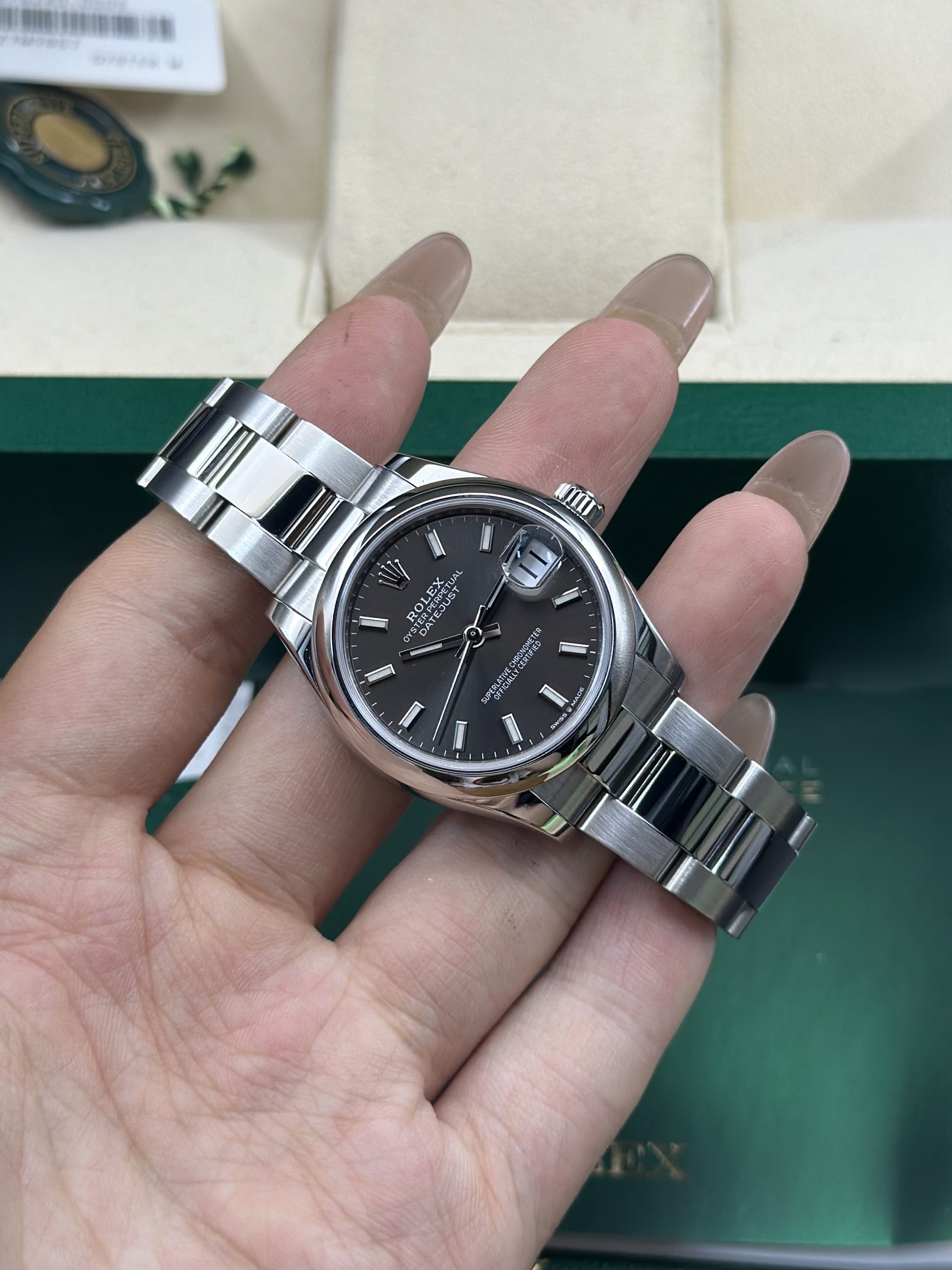Rolex 278240-0009 detail 1