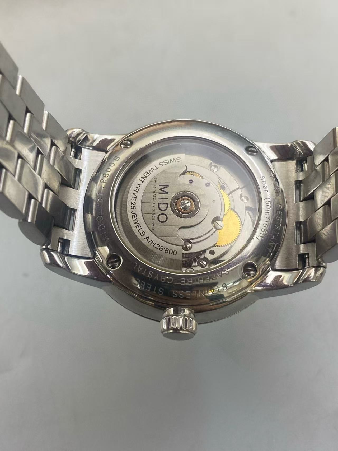 Mido M8600.4.10.1 detail 3
