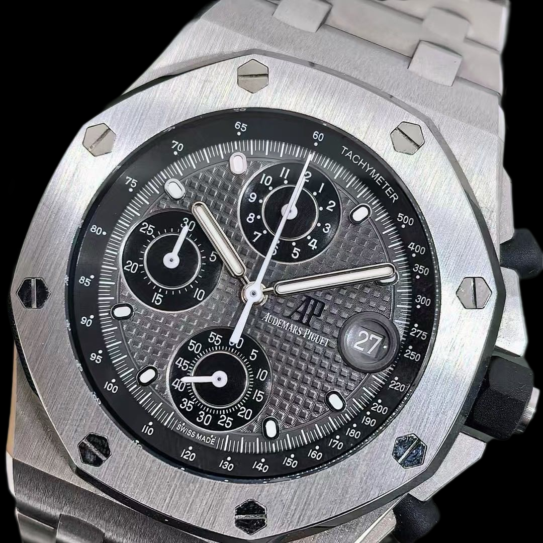 Audemars Piguet 26238TI.OO.2000TI.01 detail 2
