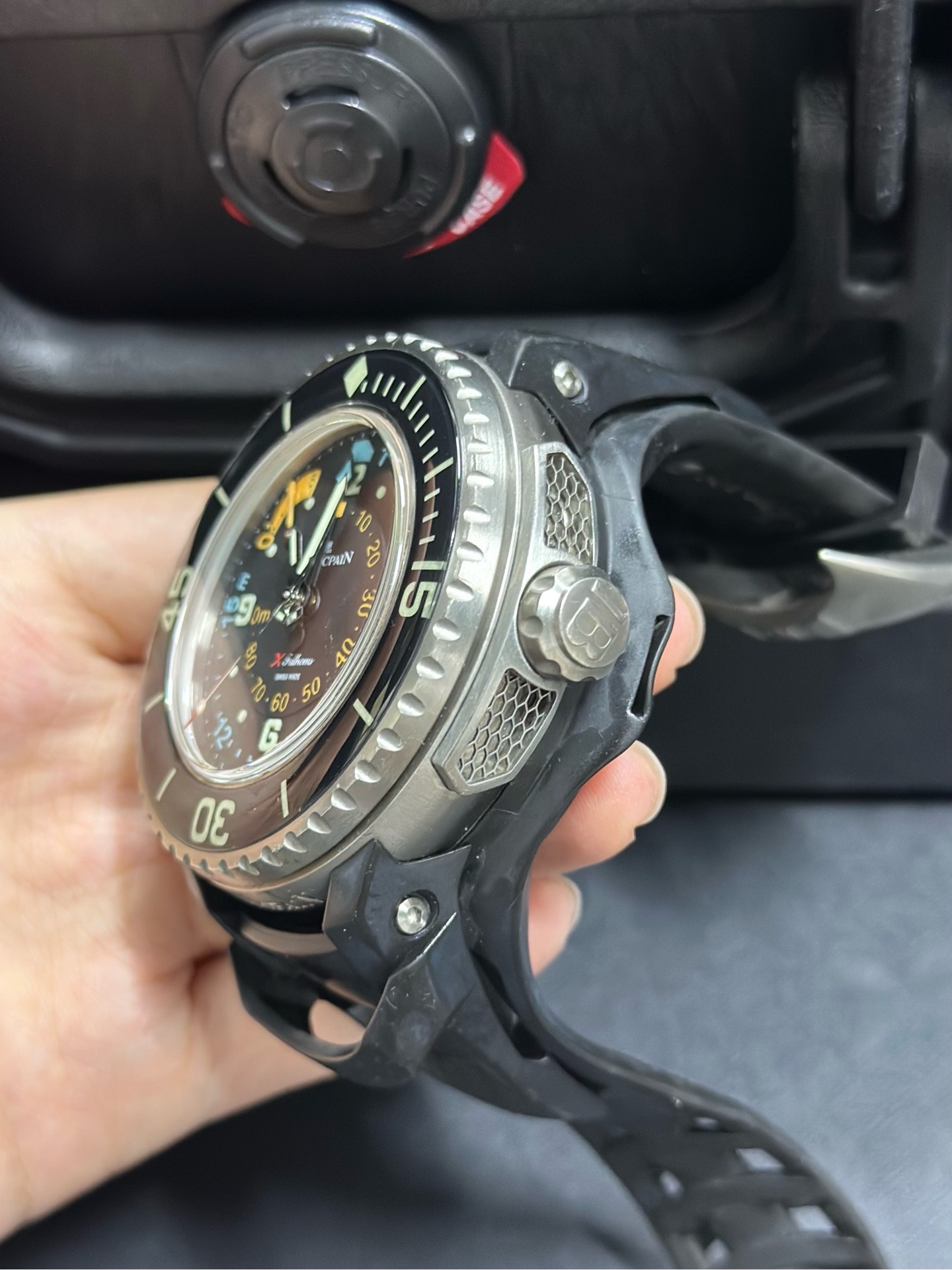 Blancpain 5018-1230-64A detail 4