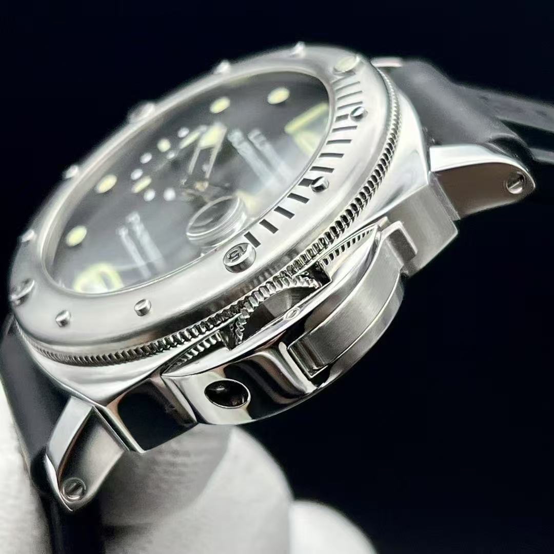 Panerai PAM01024 detail 5