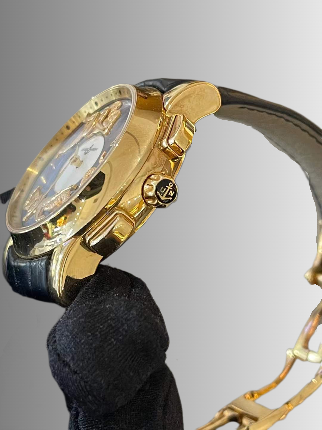 Ulysse Nardin 6116-103 detail 2