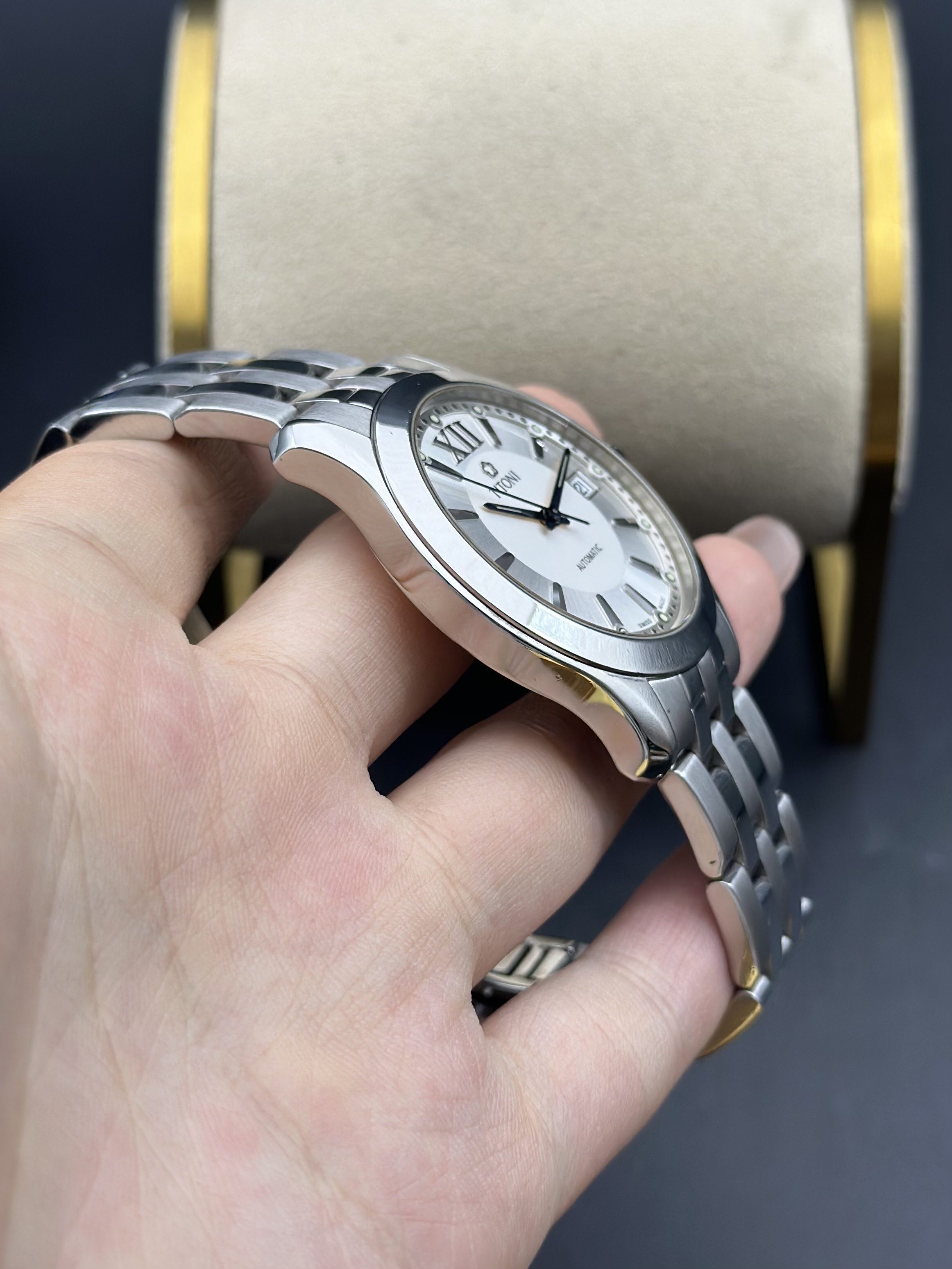 TITONI 83928S-316 detail 3