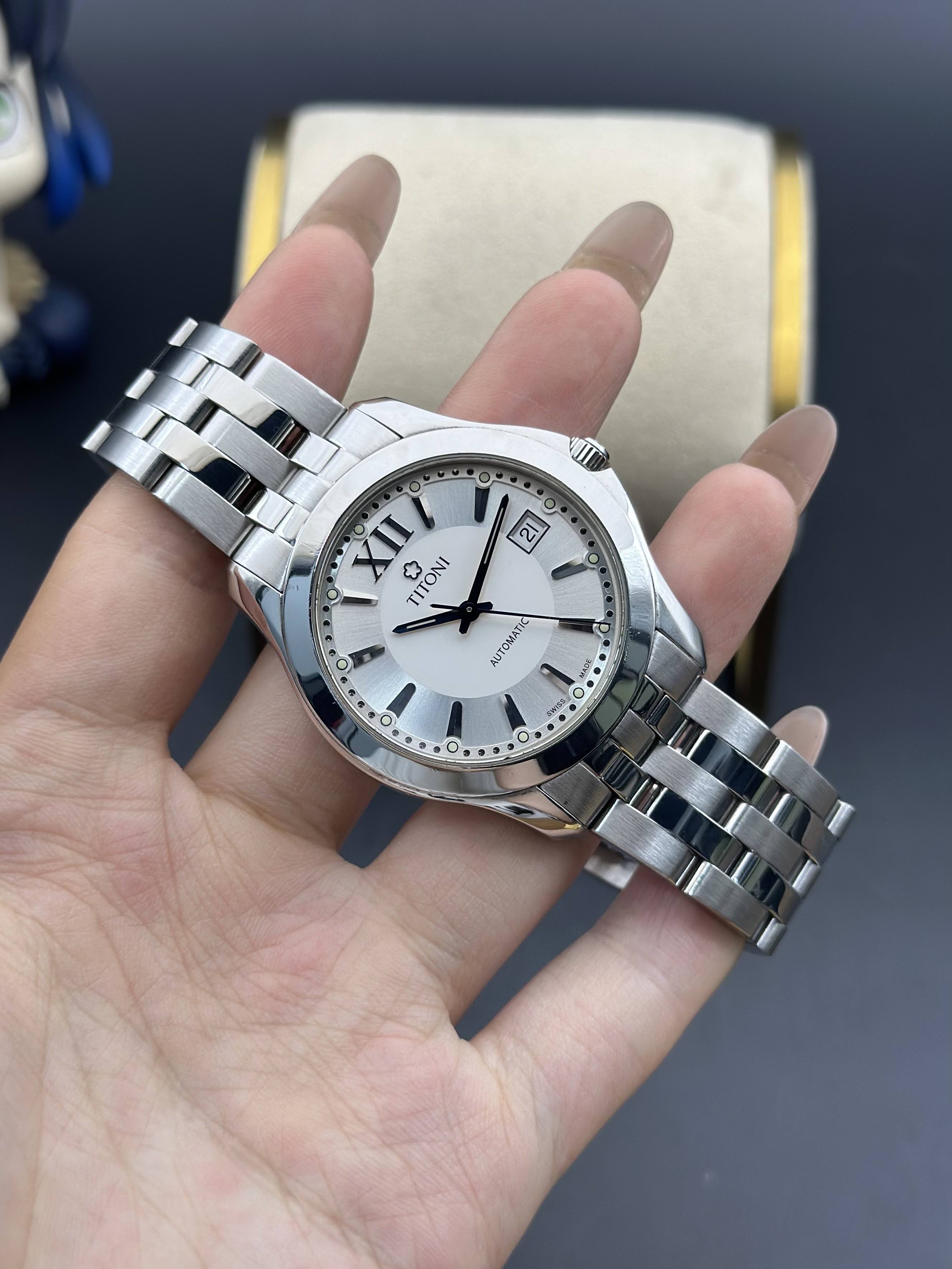 TITONI 83928S-316