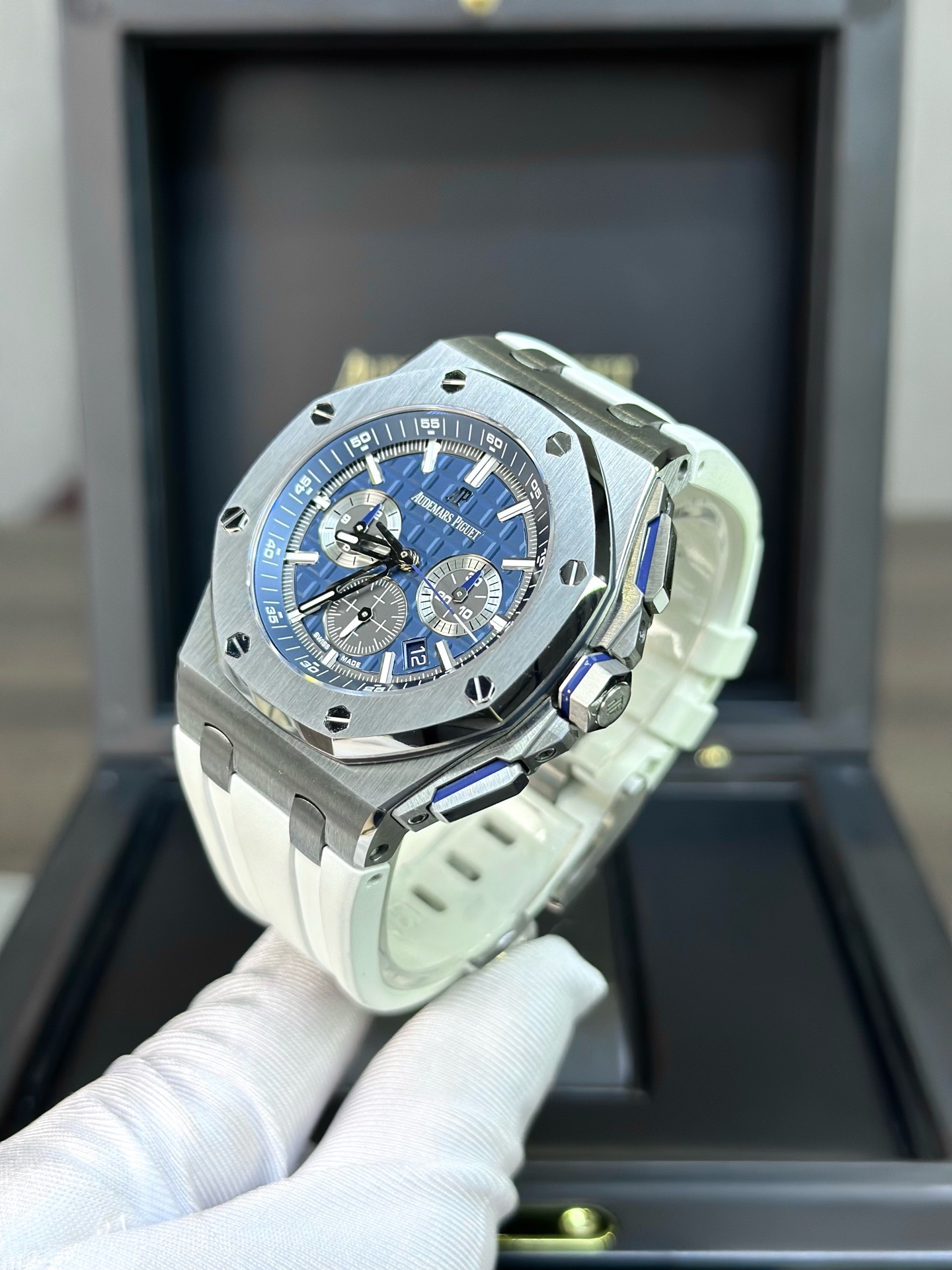 Audemars Piguet 26480TI.OO.A027CA.01 detail 1