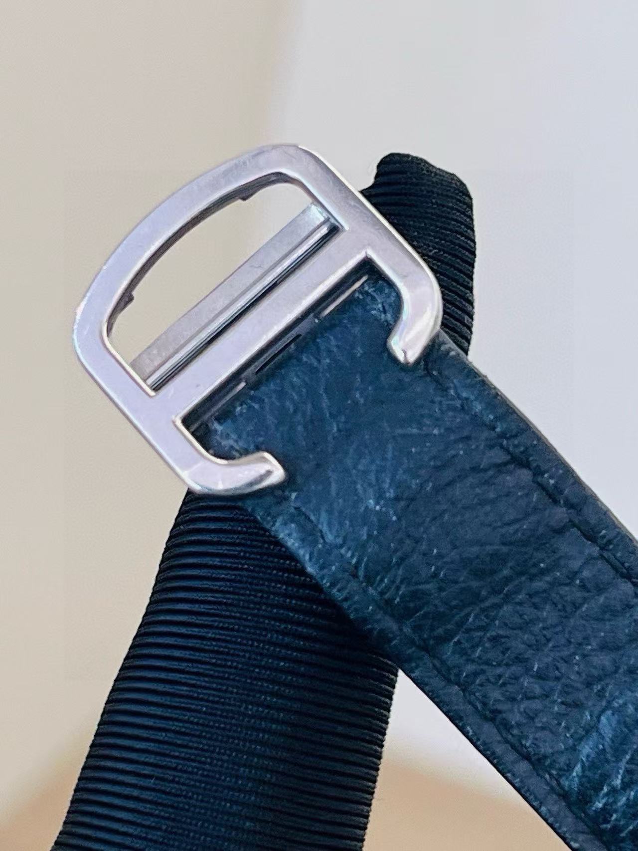 Cartier W5200005 detail 5