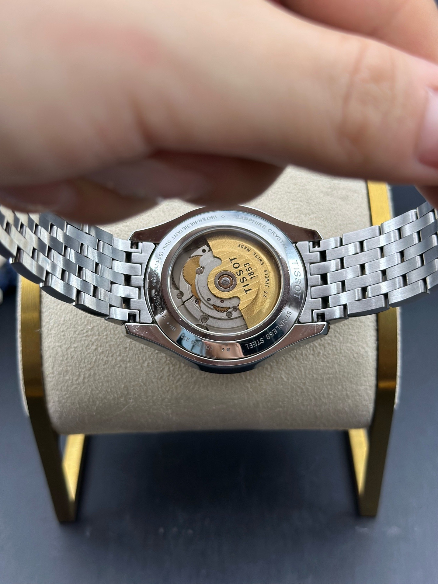 Tissot T038.430.11.037.00 detail 7