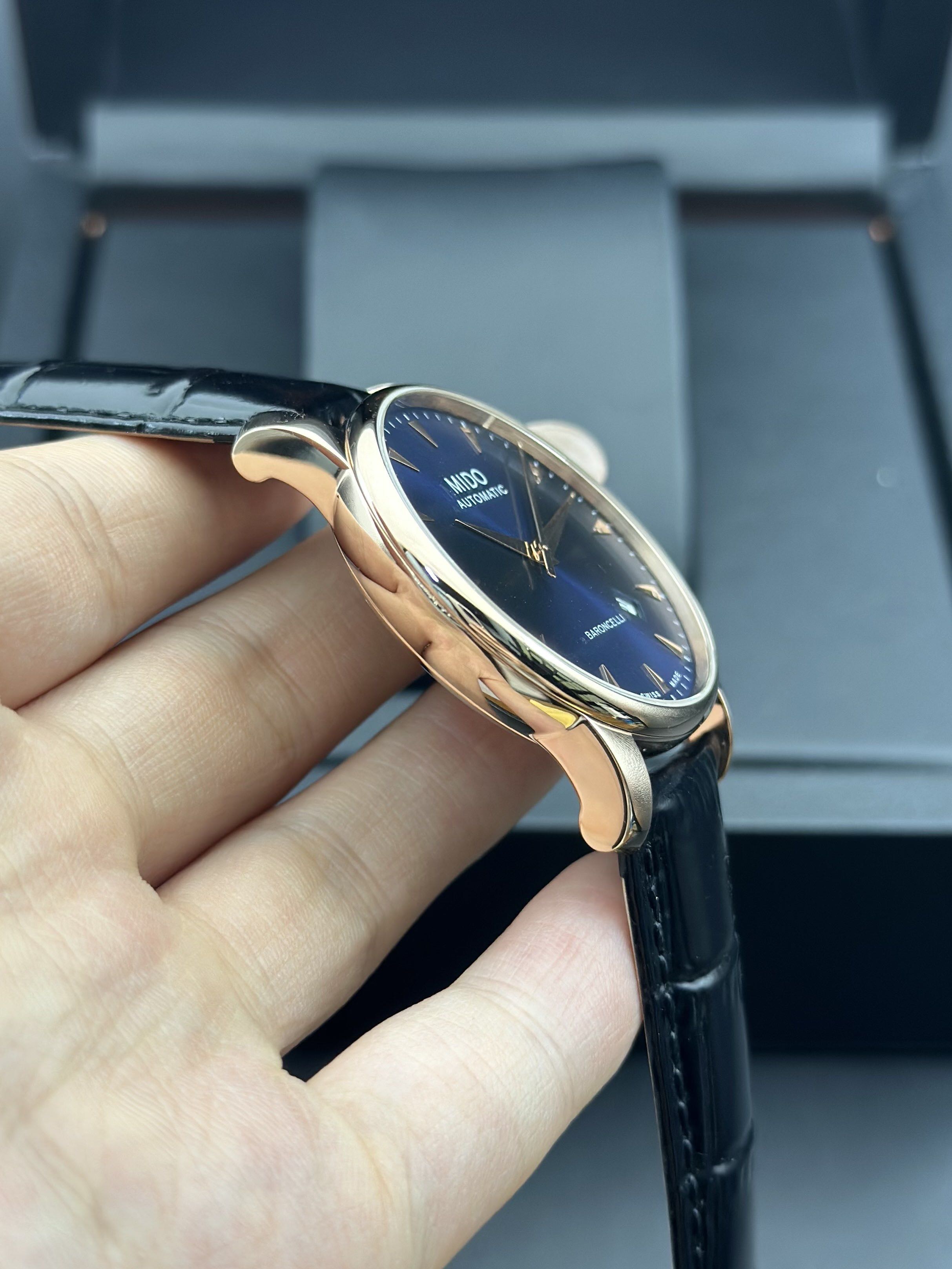 Mido M8600.3.15.8 detail 3