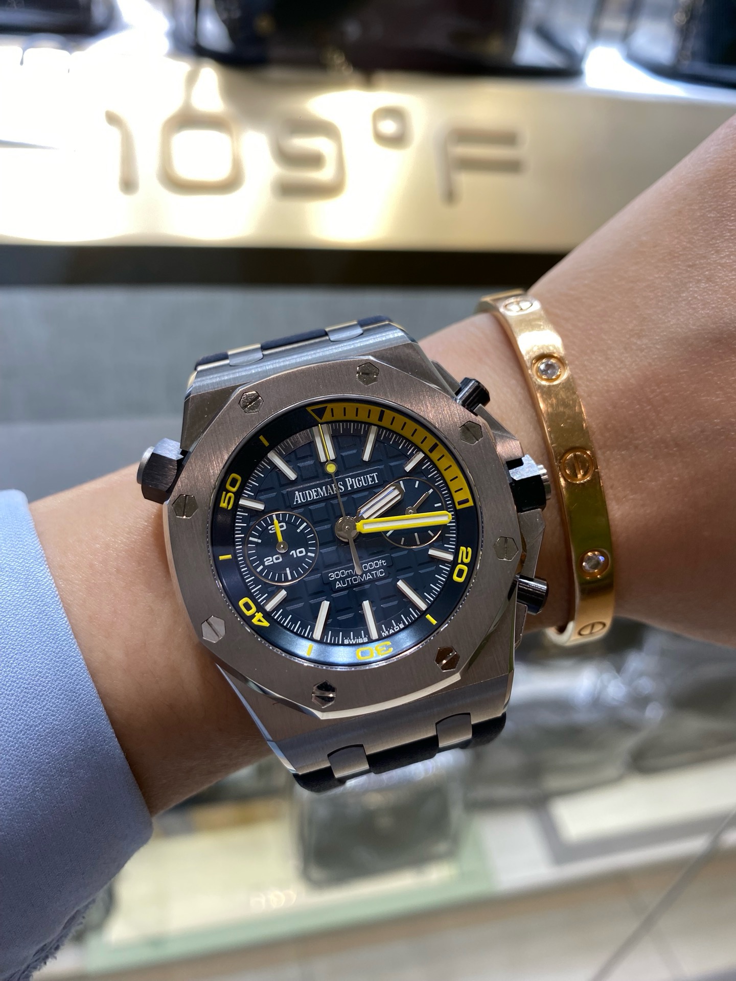 Audemars Piguet 26703ST.OO.A027CA.01 detail 2