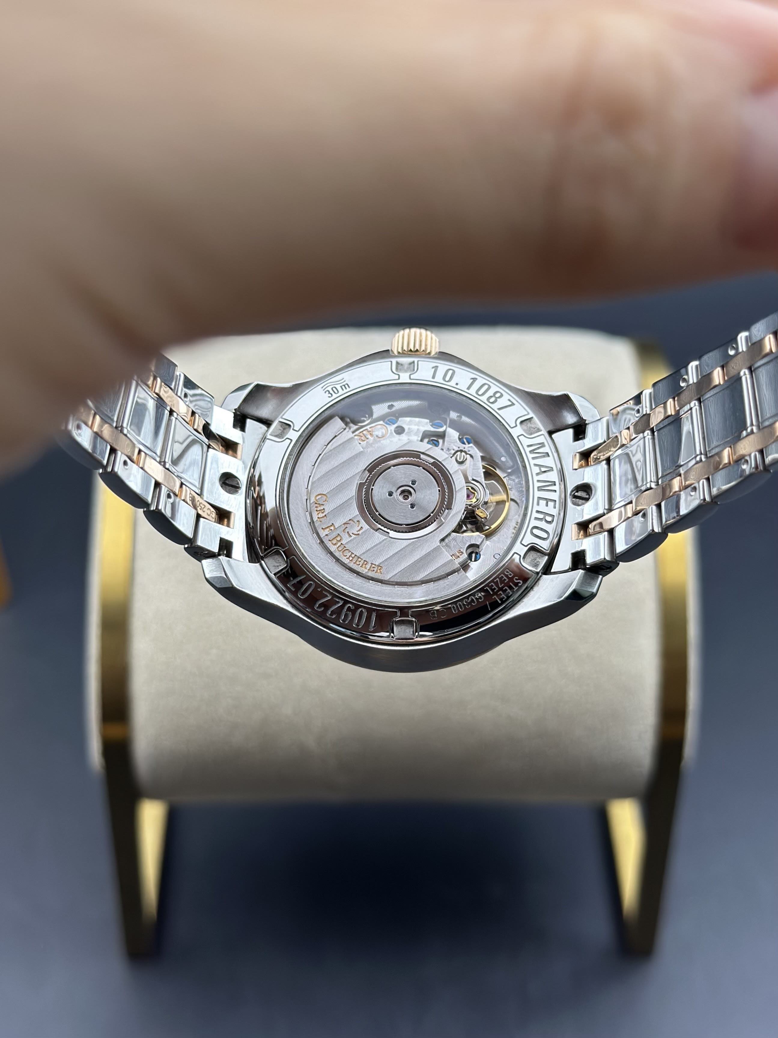 Carl F. Bucherer 00.10922.07.53.21 detail 7