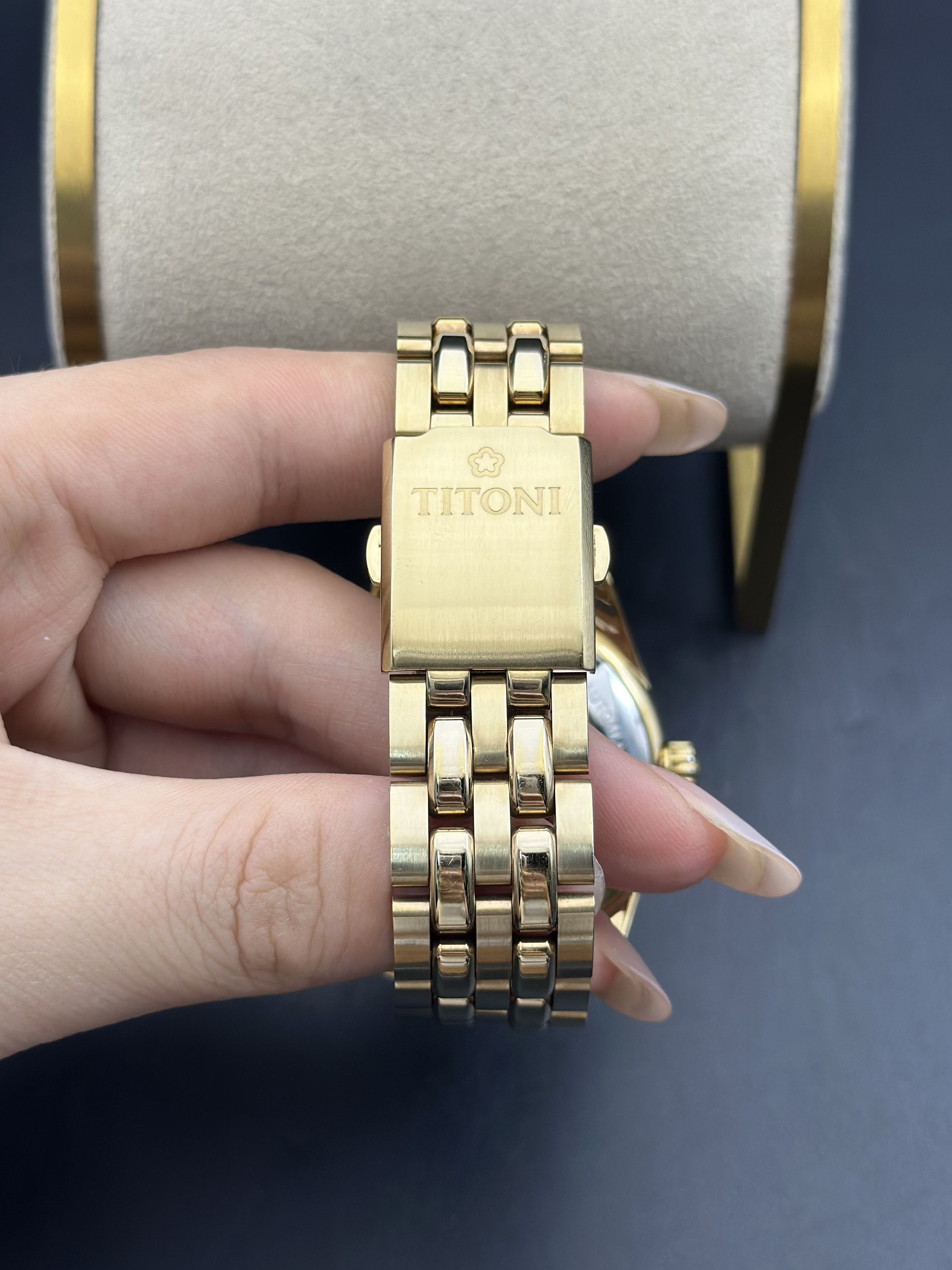 TITONI 787 G-306 detail 4