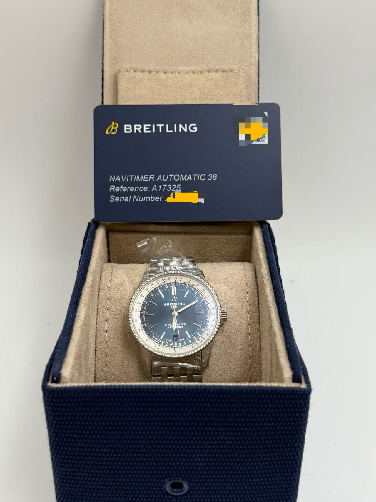 Breitling A17325211C1A1 detail 5