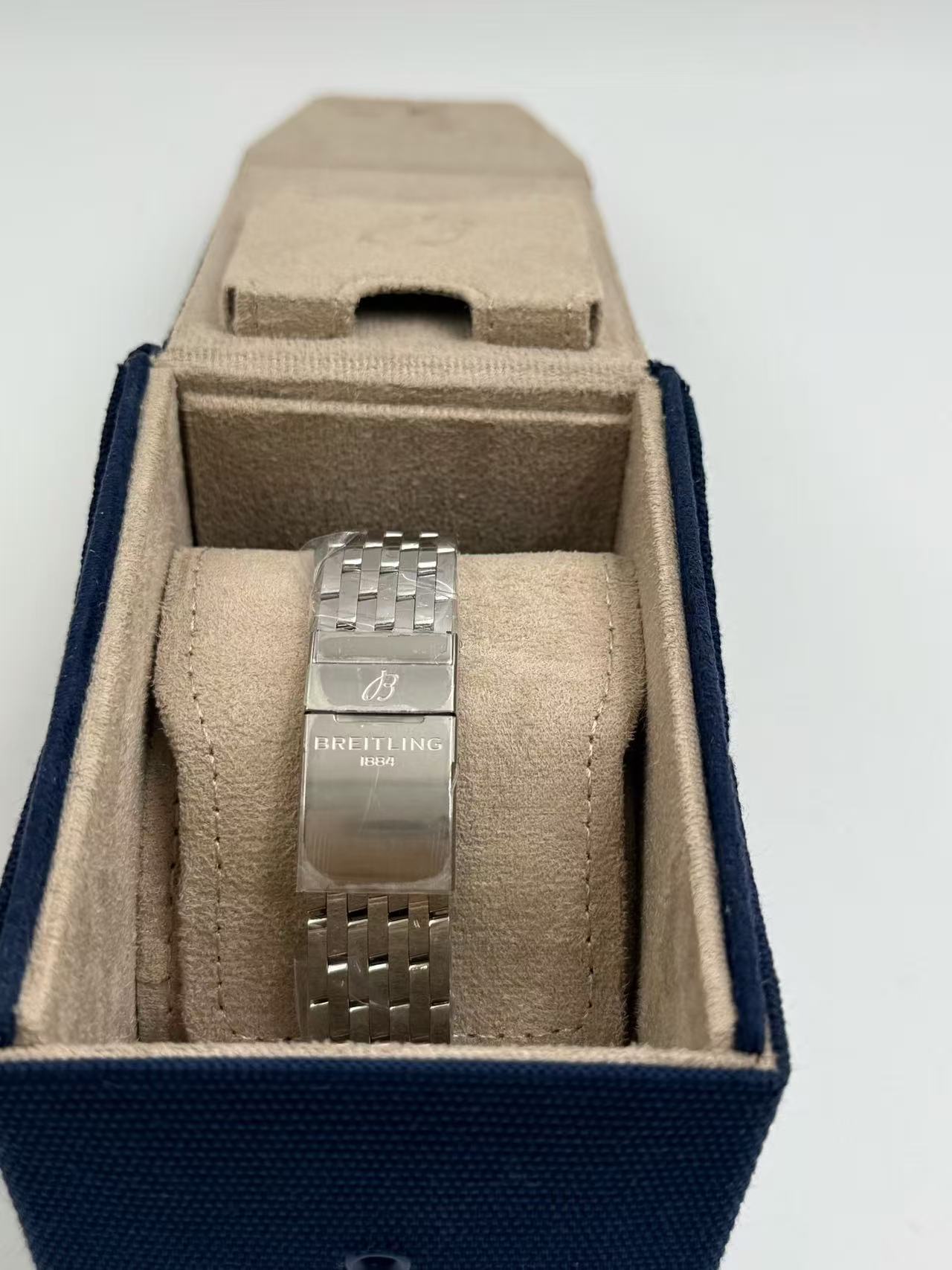 Breitling A17325211C1A1 detail 6
