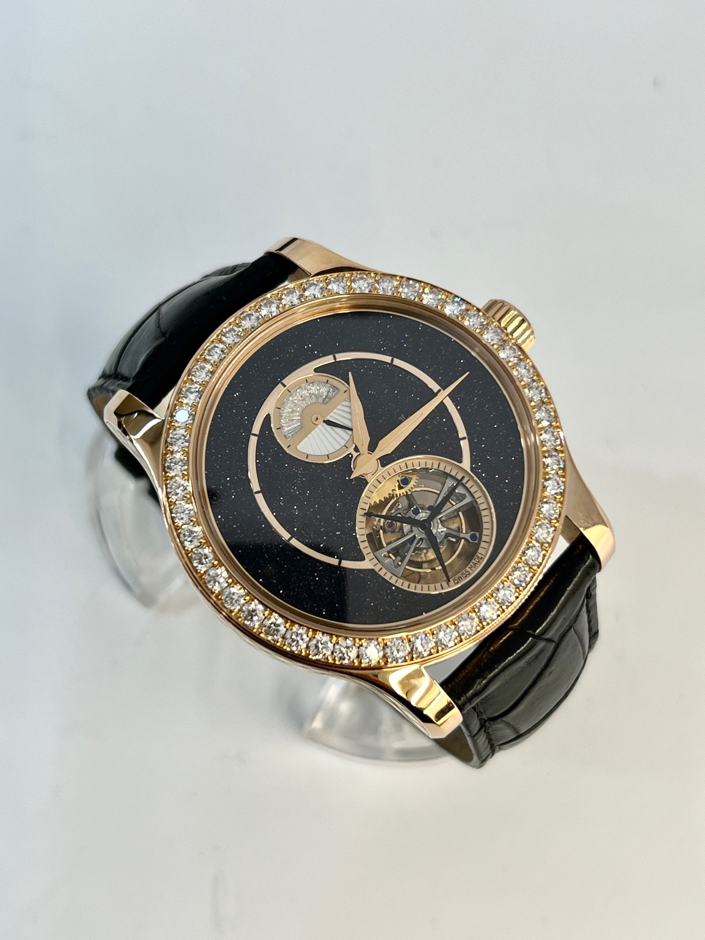Jaeger-LeCoultre 166243K detail 1