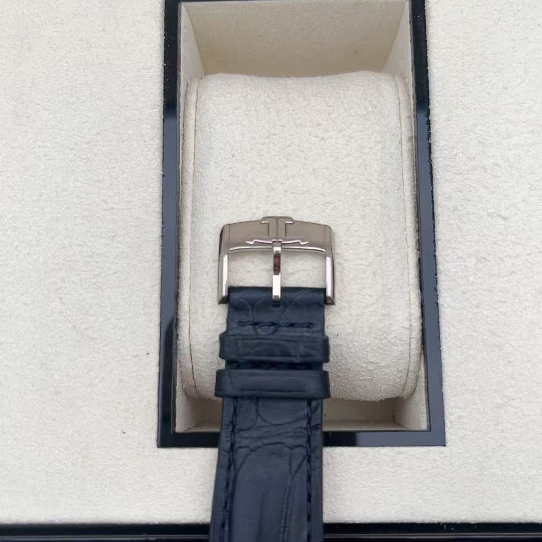 Jaeger-LeCoultre 1563580 detail 9