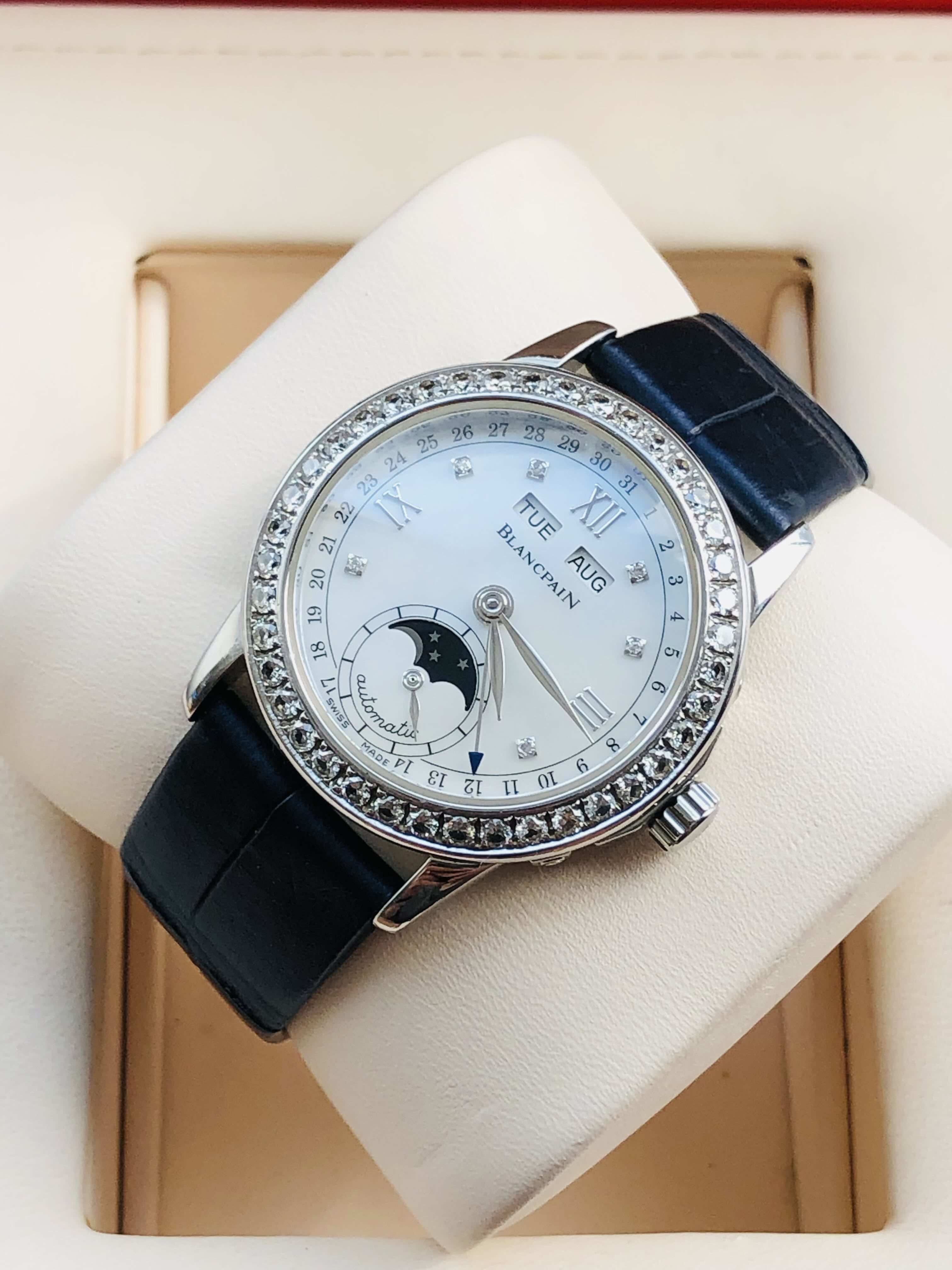 Blancpain 2360-4691A-55A detail 2