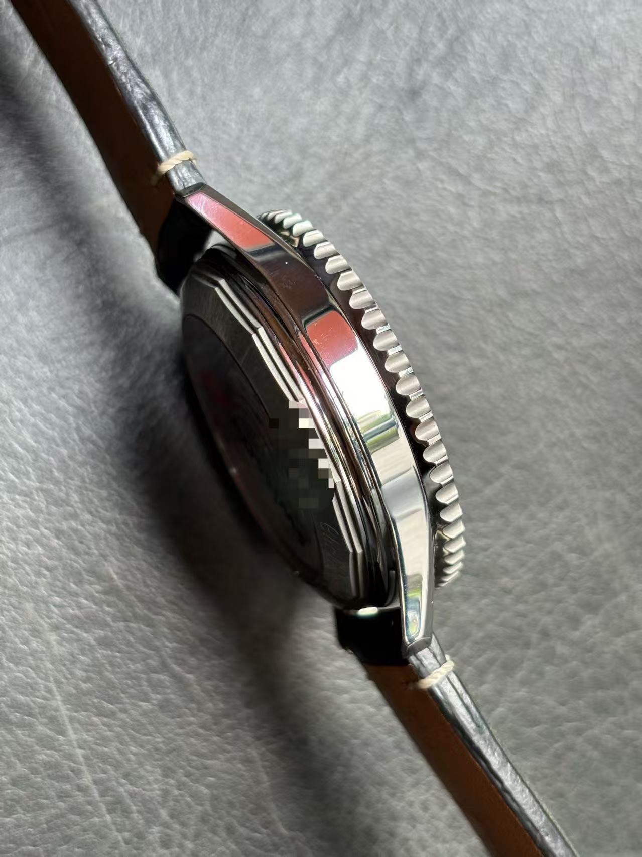 Breitling ab01211b1b1x2 detail 5
