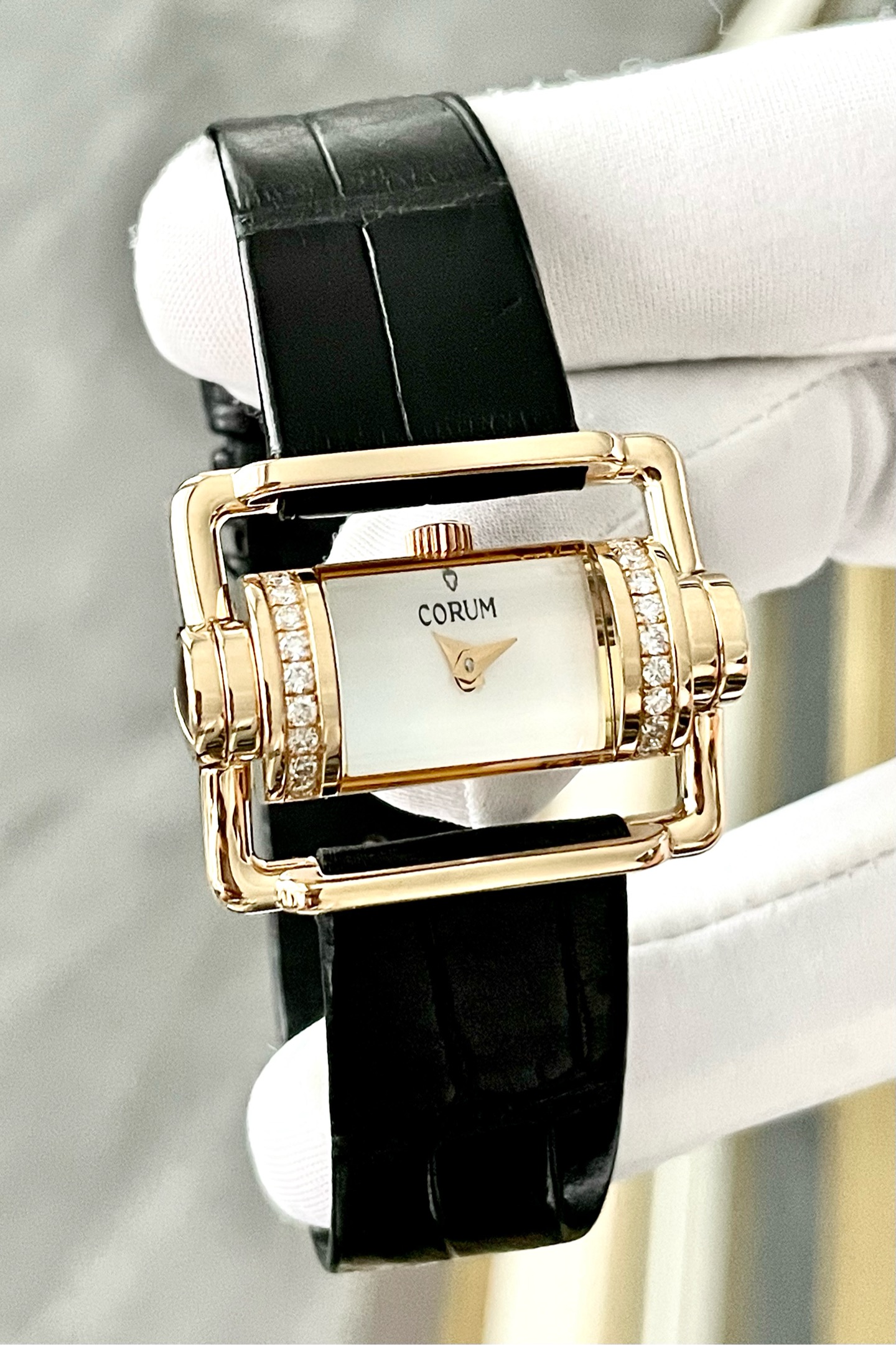Corum Vintage detail 2