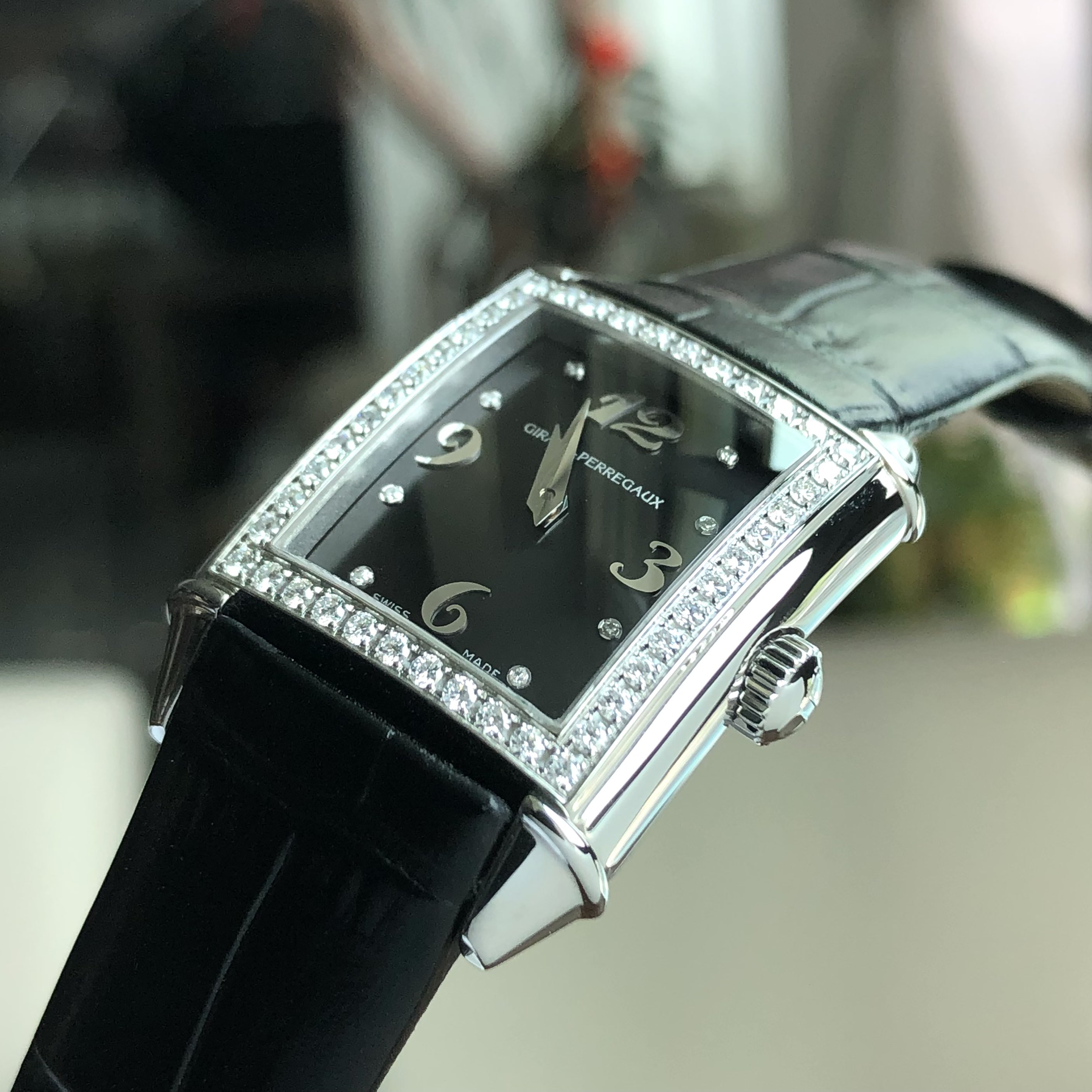 Girard Perregaux 25890D-11A-661-BK2A detail 3
