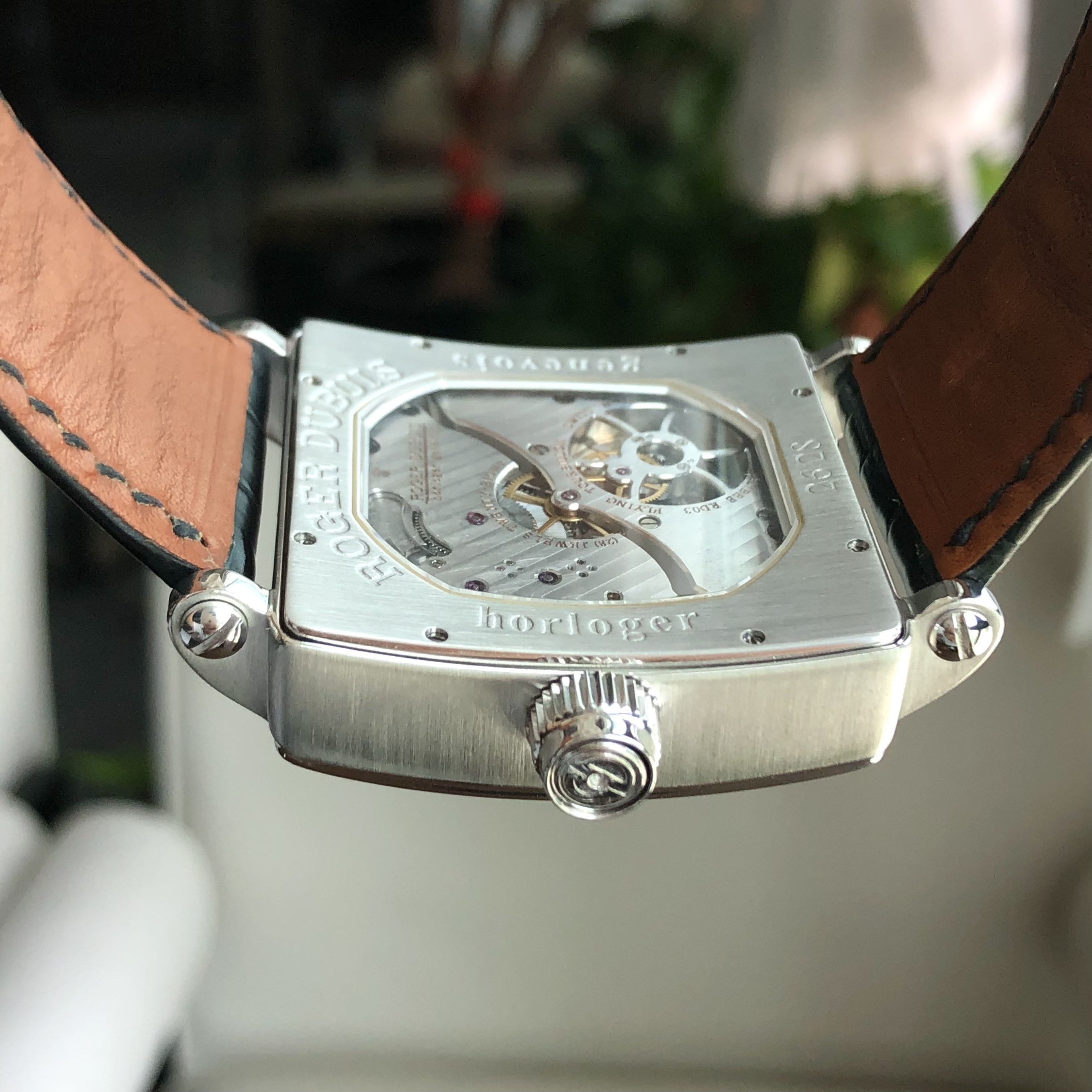Roger Dubuis Vintage detail 6