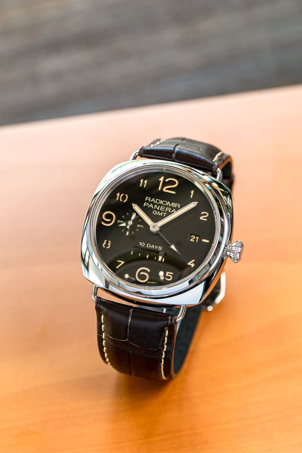 Panerai PAM0047x detail 2