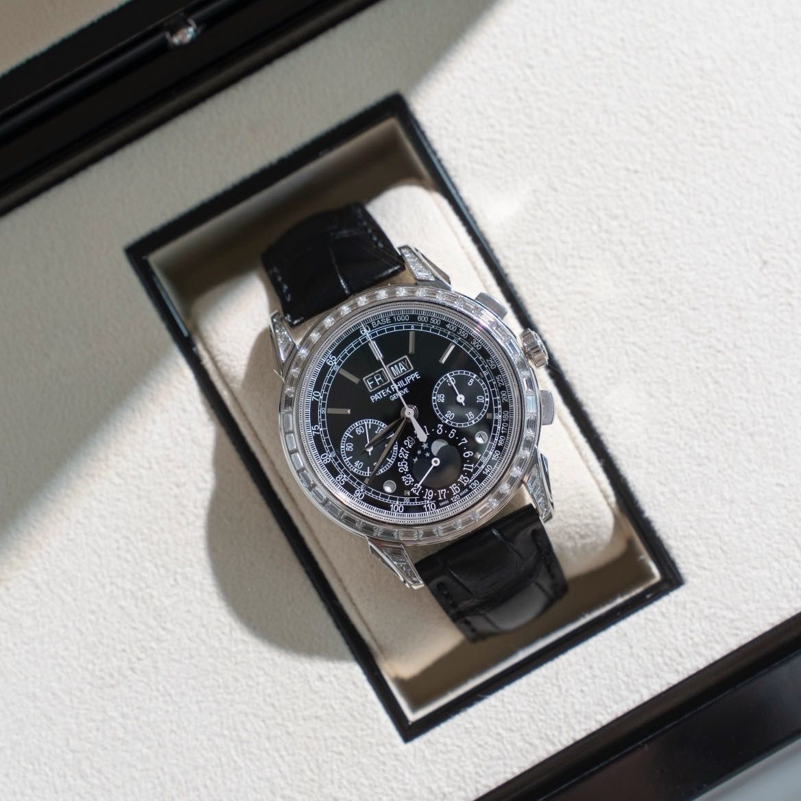 Patek Philippe 5271P-010 detail 2