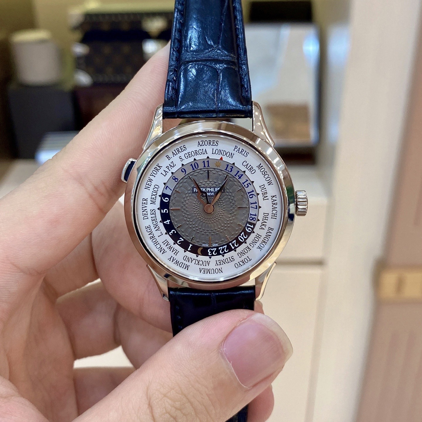Patek Philippe 5230G