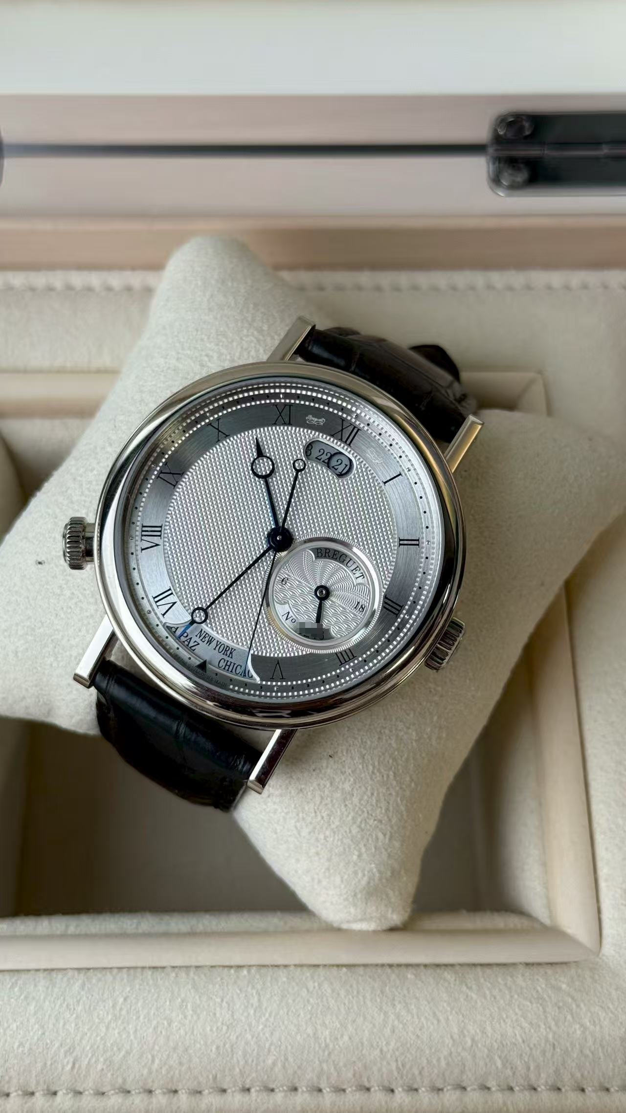 Breguet 5727BB detail 3