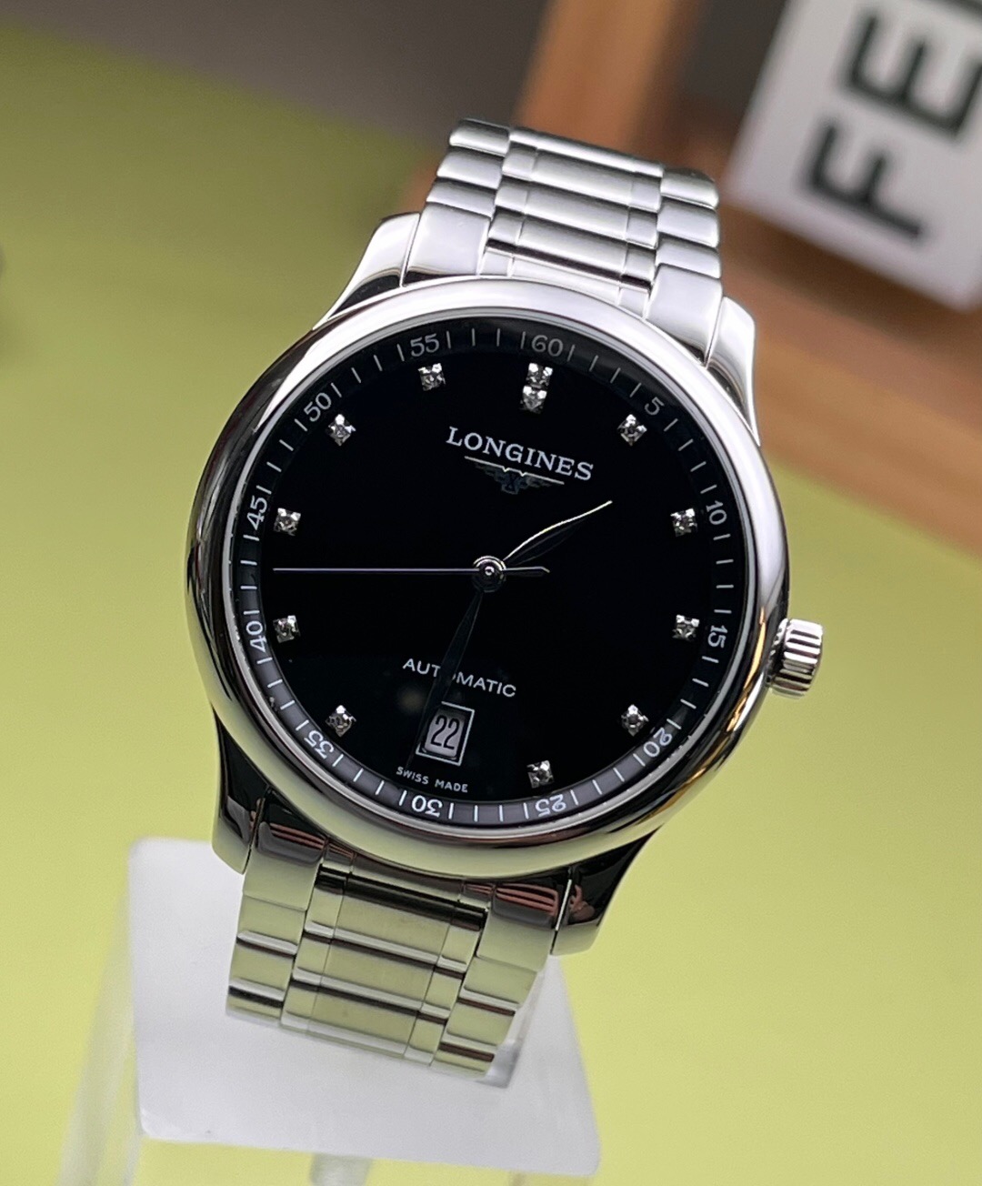 Longines L2.628.4.57.6 detail 1