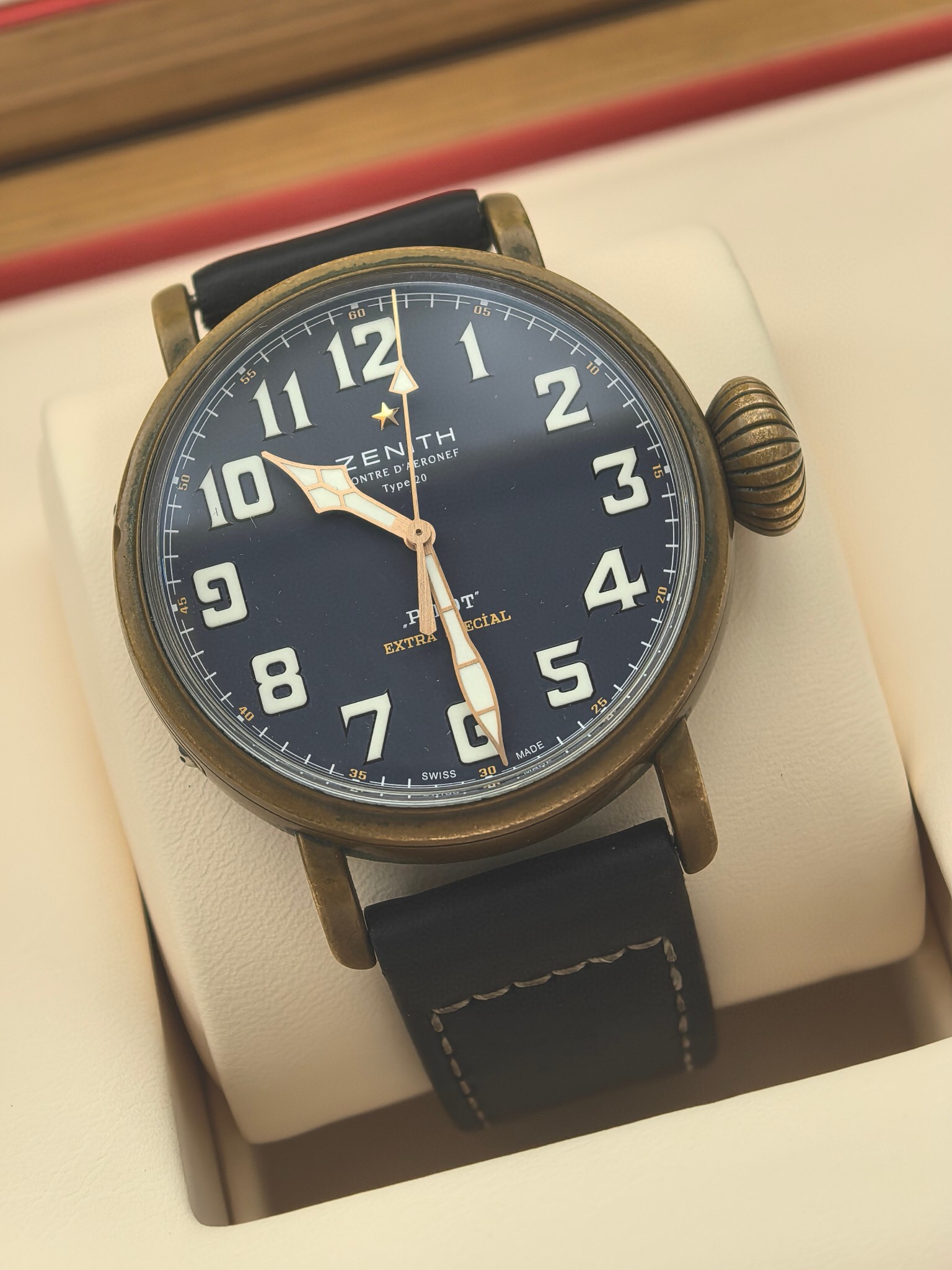 Zenith 29.2430.679 / 57.C808 detail 2