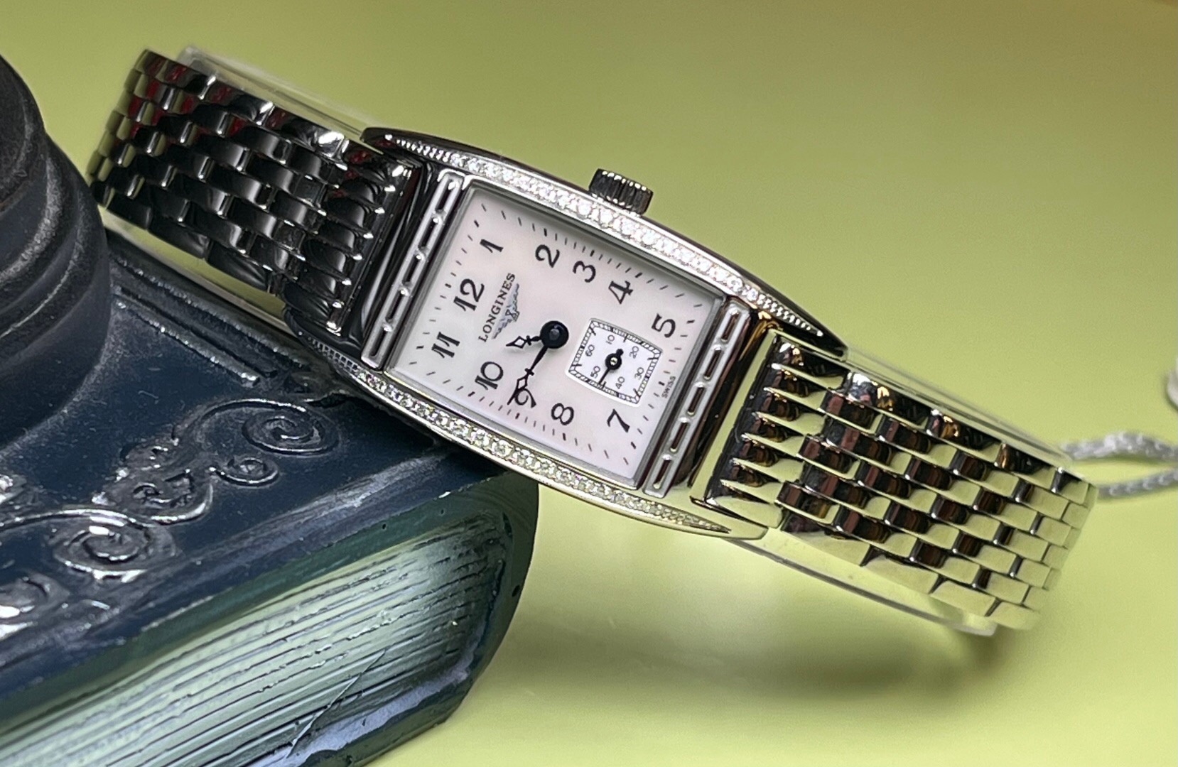Longines L2.194.0.83.6 detail 1