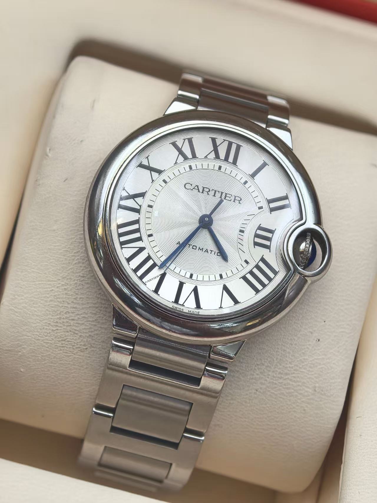 Cartier W6920046 detail 2