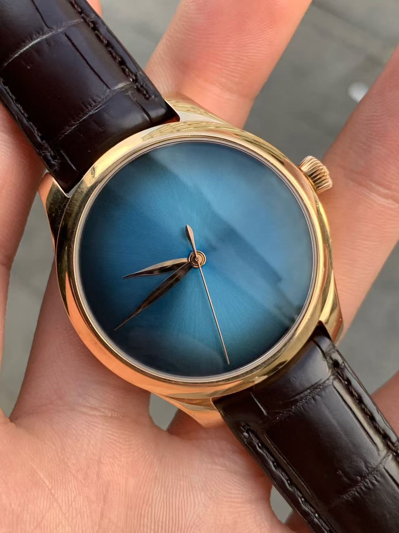 H.Moser & Cie() 1200-0409 detail 1