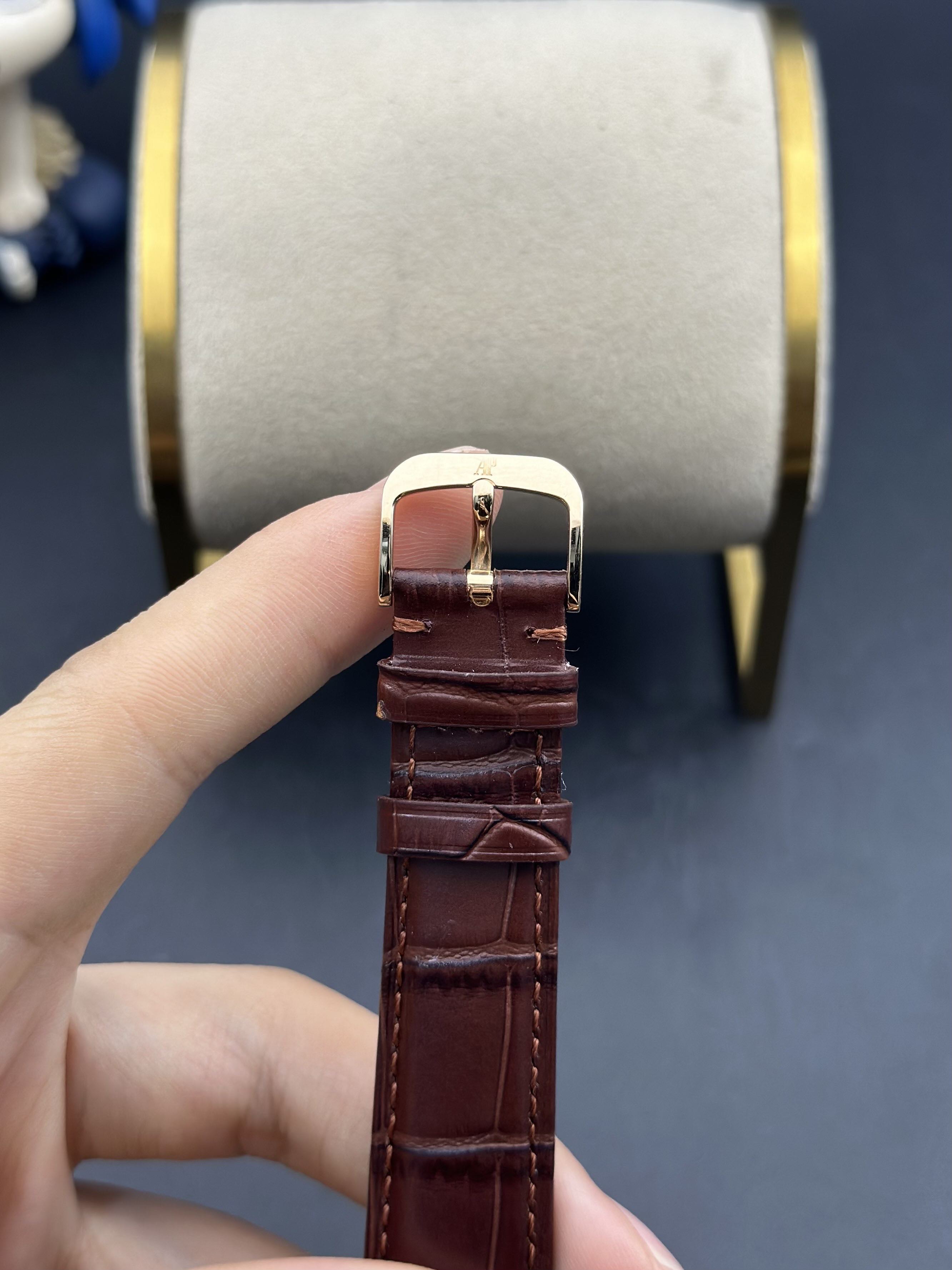 Audemars Piguet Vintage detail 5