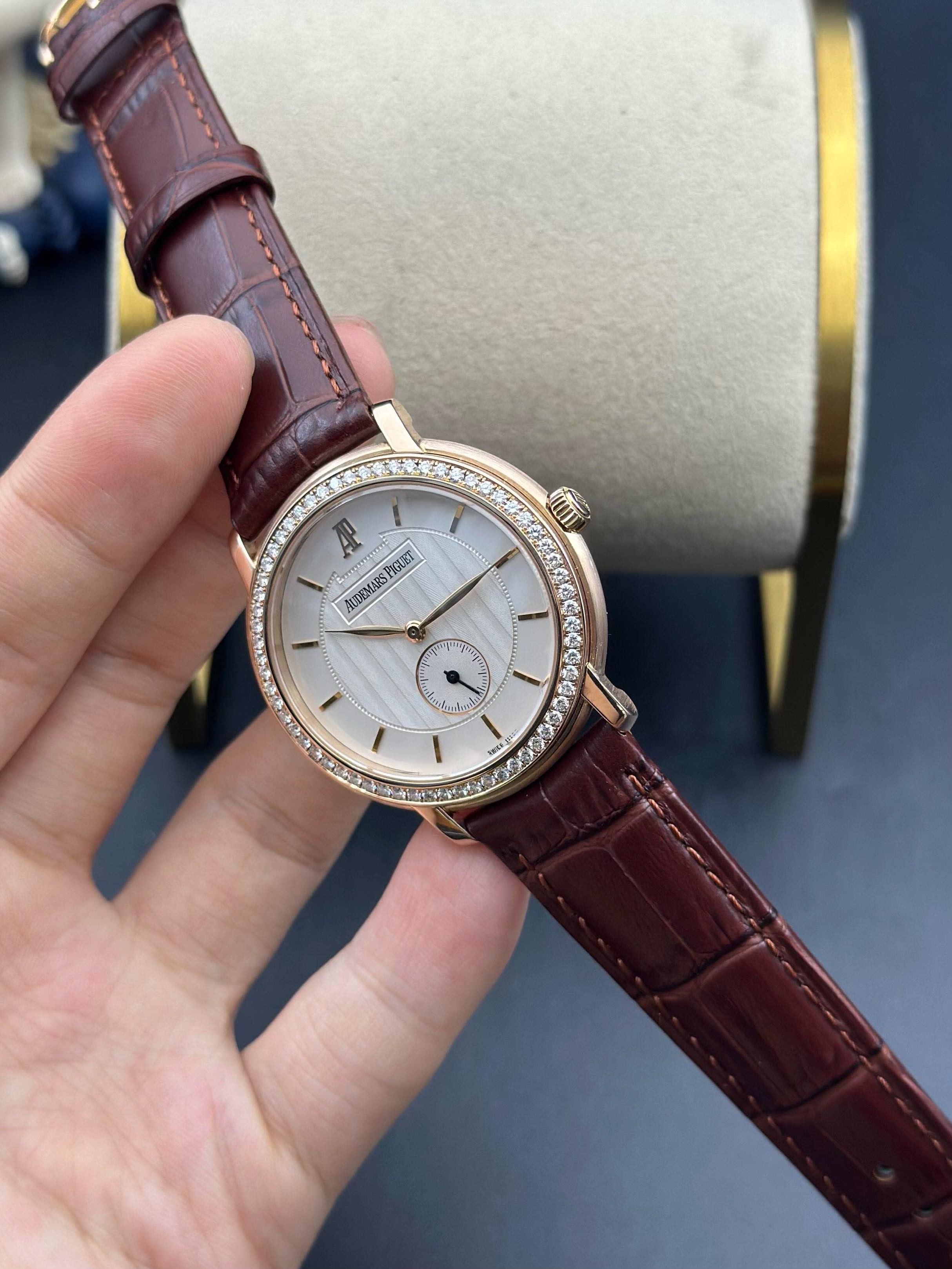 Audemars Piguet Vintage detail 4