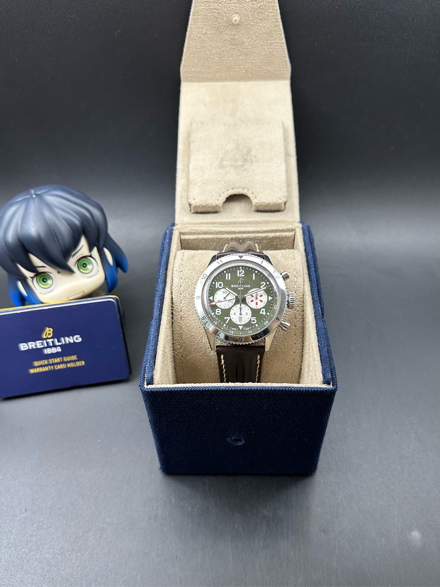 Breitling AB04452A1L1X1 detail 7