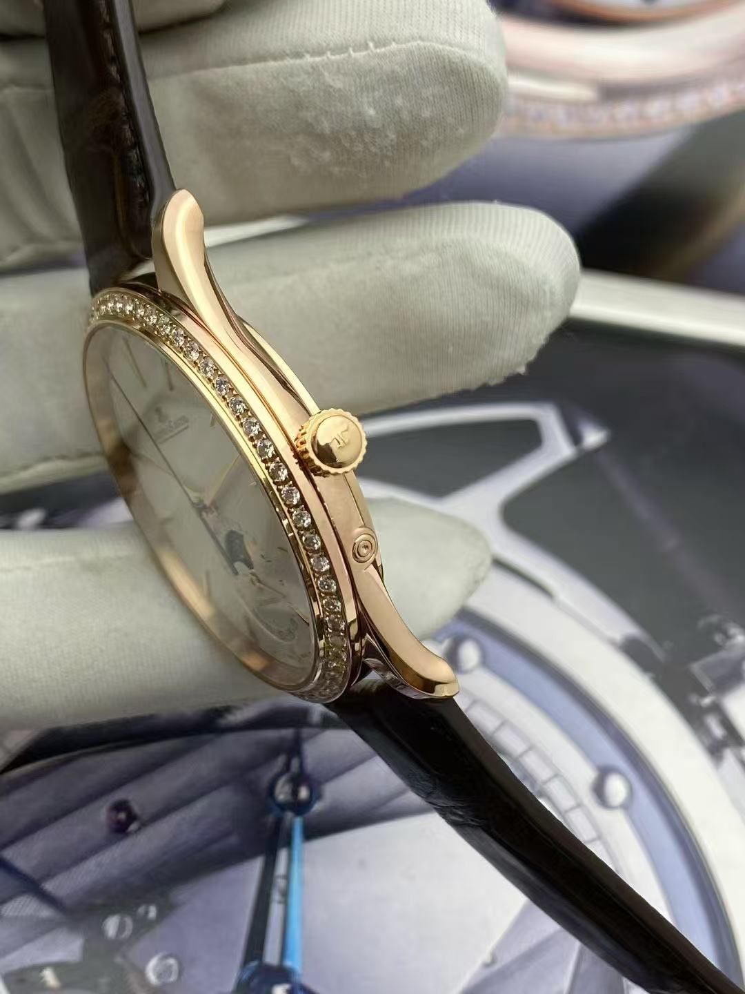 Jaeger-LeCoultre 1362502 detail 3