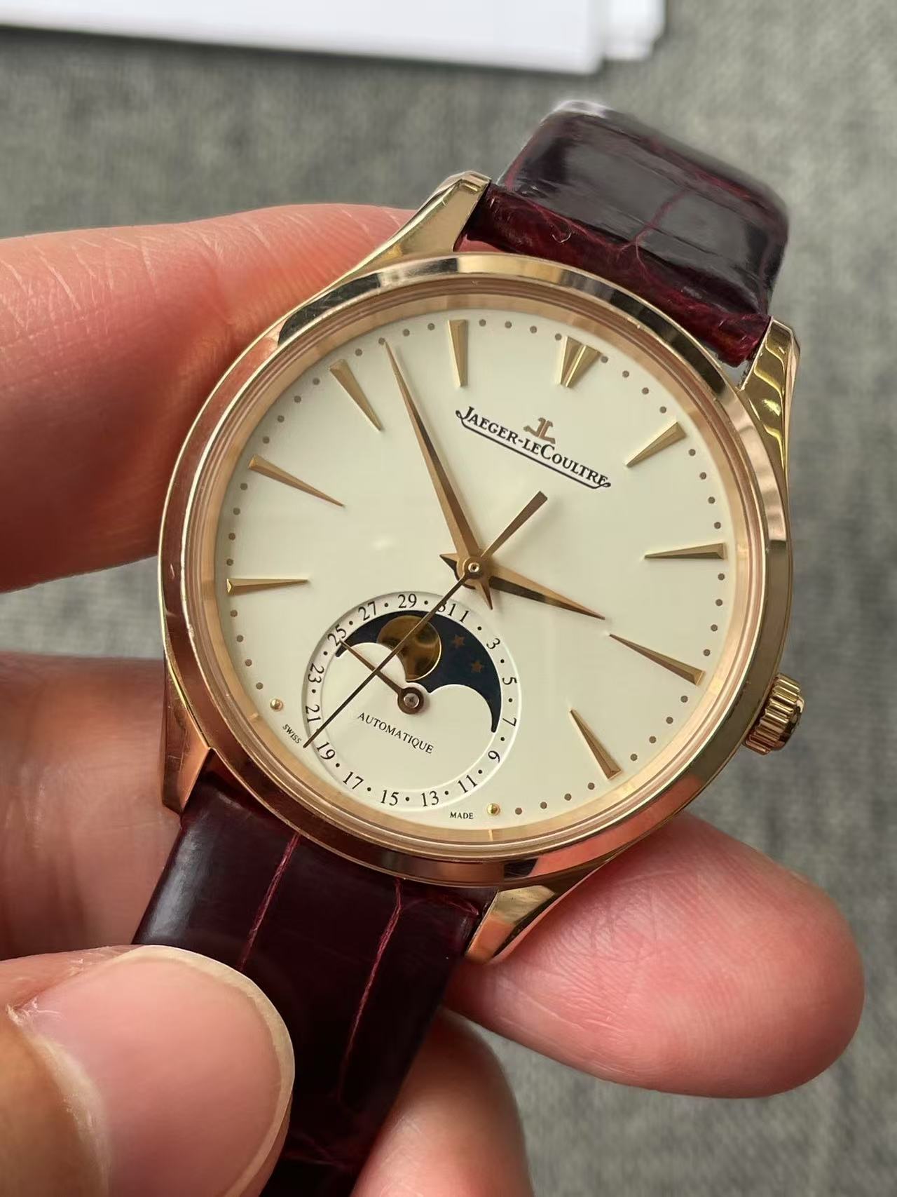 Jaeger-LeCoultre 1252520 detail 1